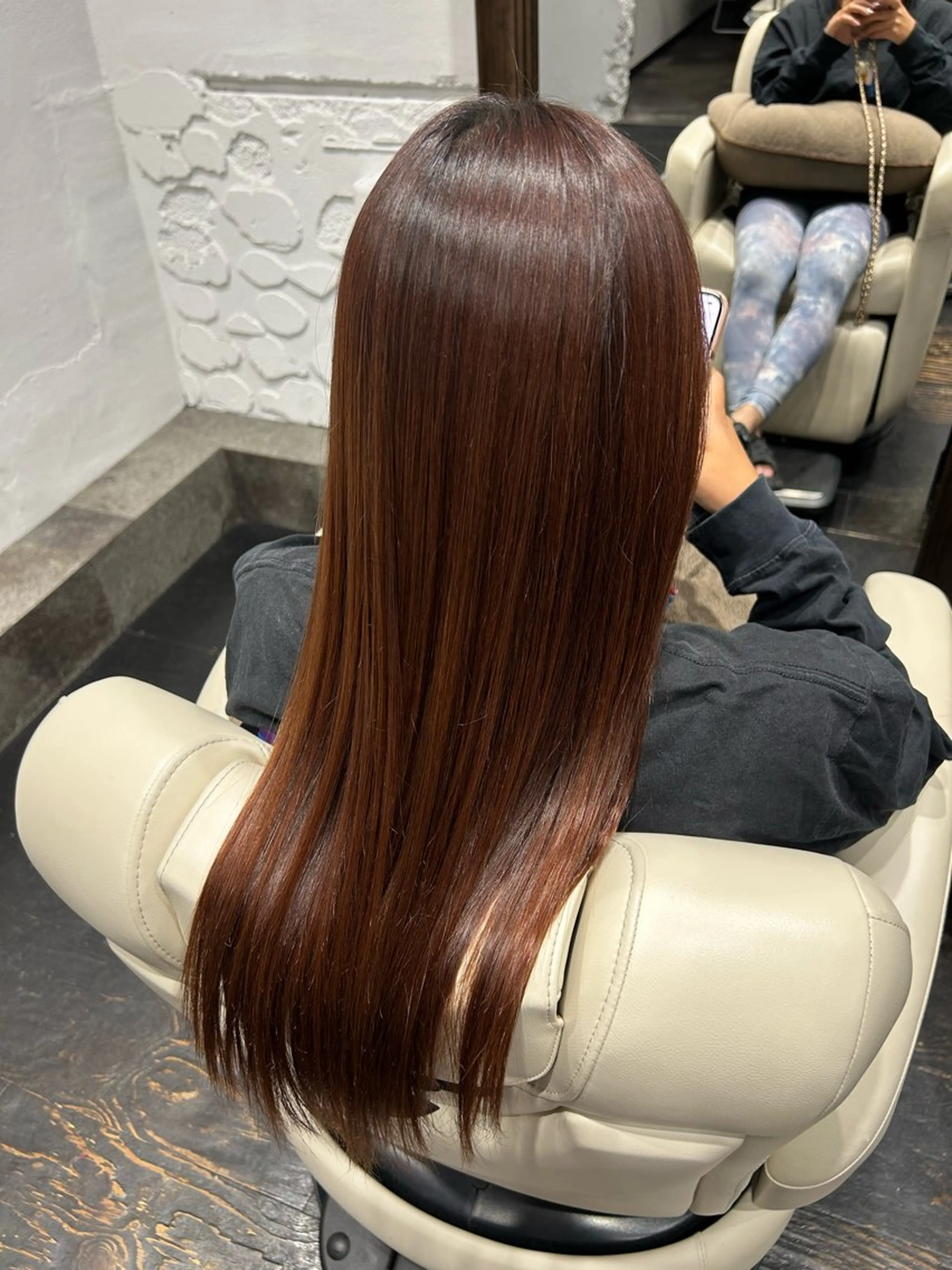 ロング 酸性ストレート ゆいな / 大阪美容室のヘアスタイル