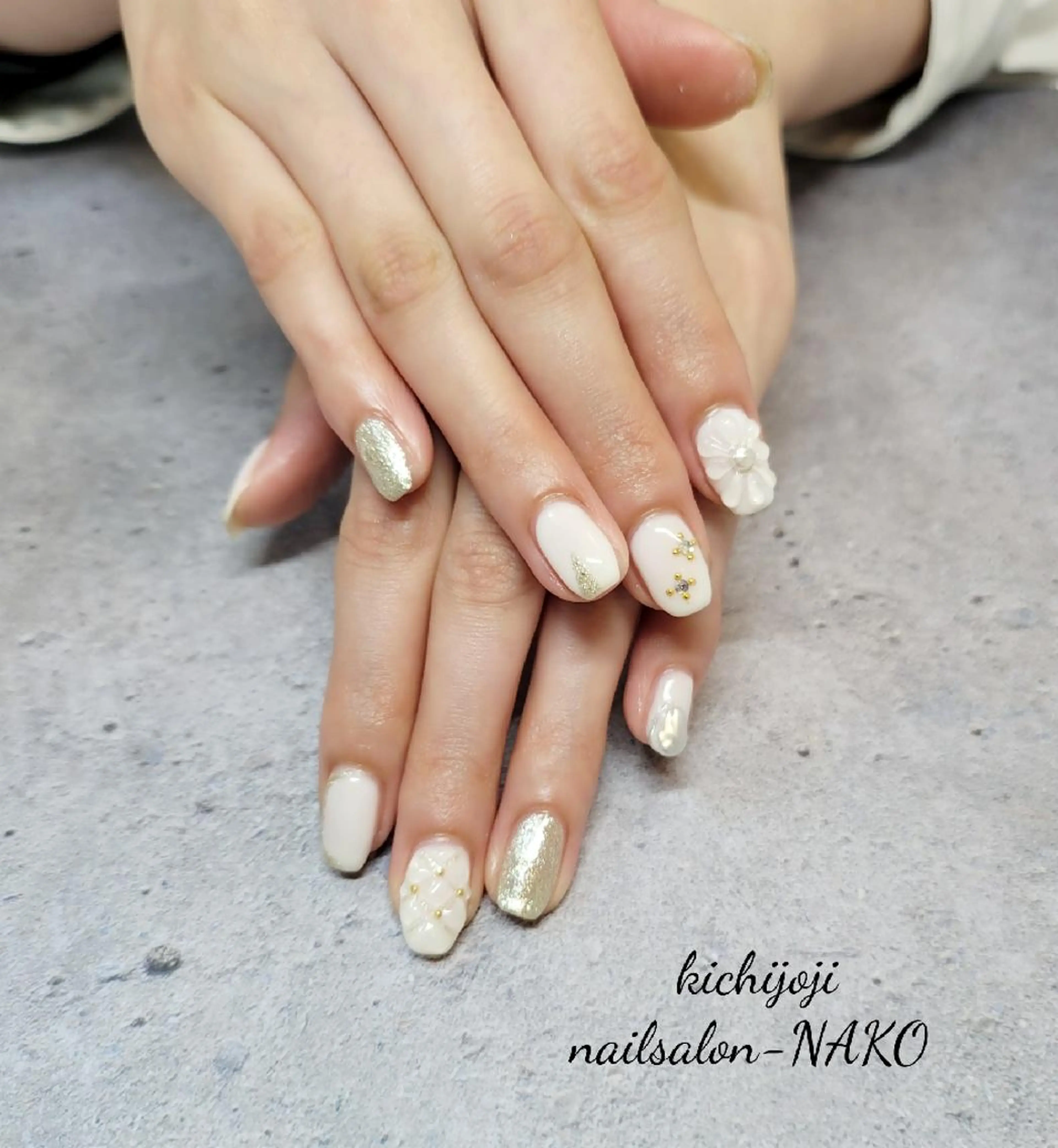 ネイル ハンドネイル Salon-NAKO 🐷shirai🐷のネイルデザイン