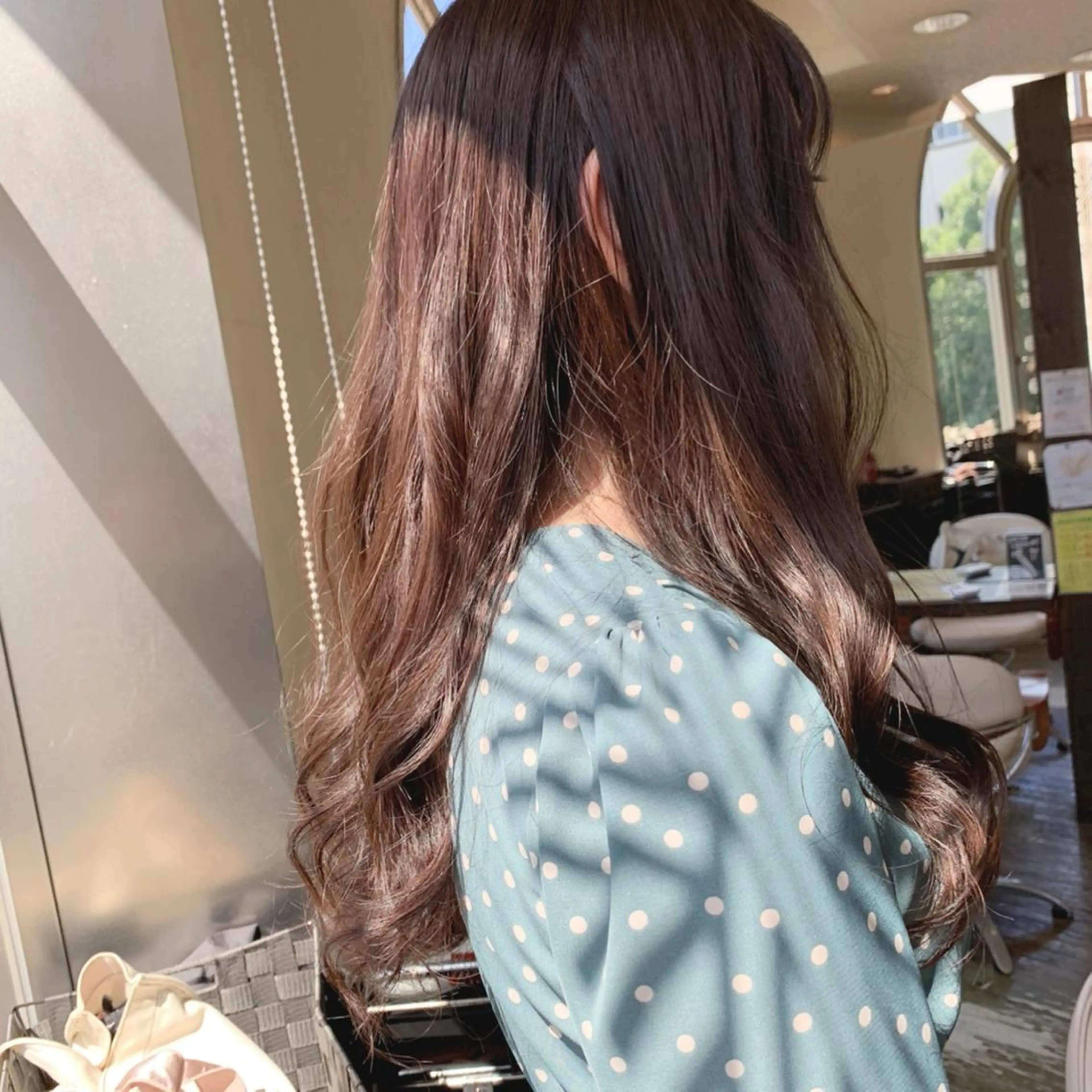ロング カラー ブリーチ 透明感カラー ブリーチなしカラー カット ヘアカラー トリートメント Charme所属・佐藤 瑚碧のヘアスタイル