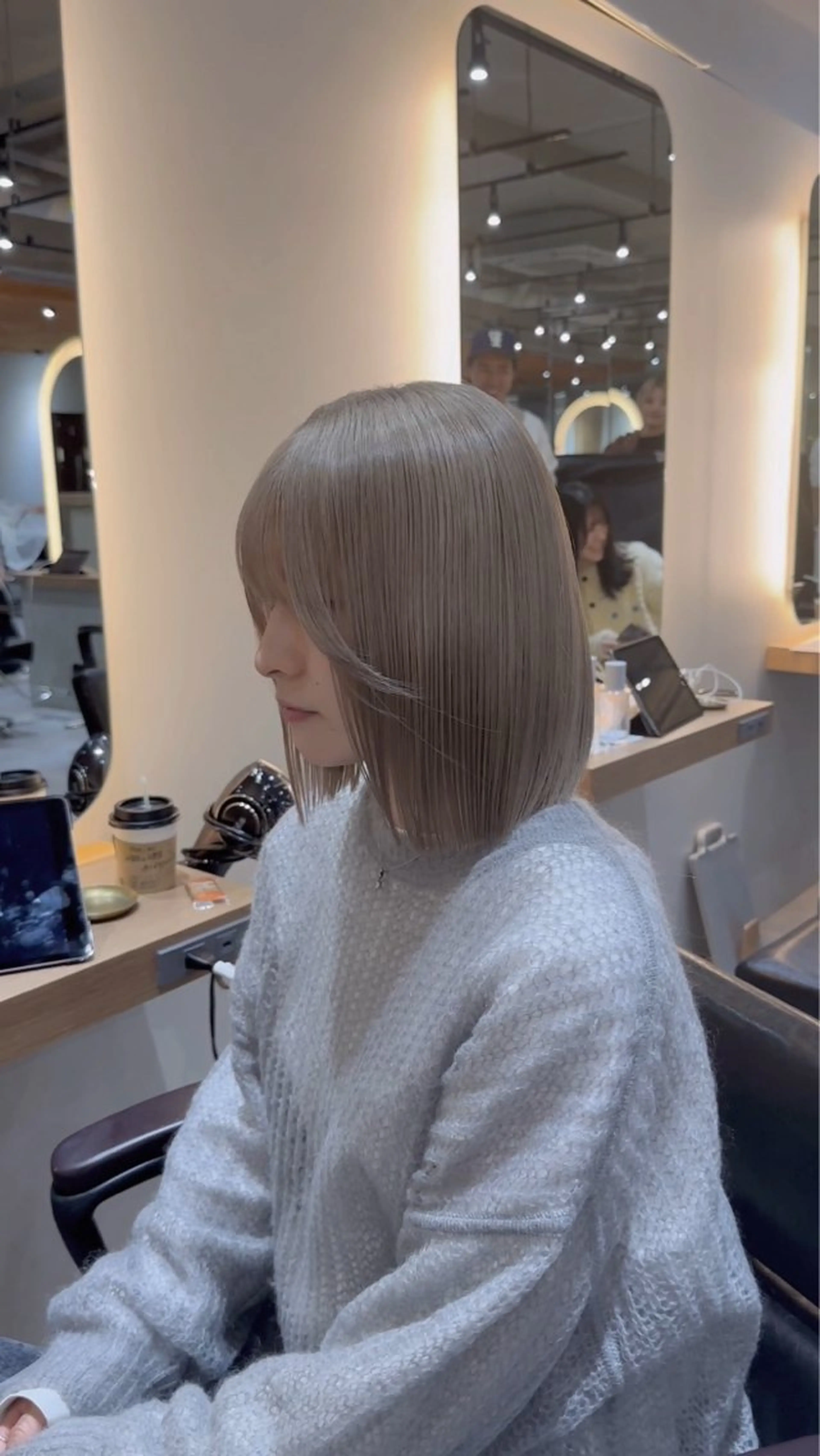 ミディアム カラー ヘアカラー トリートメント レイヤーカット/ ブリーチカラー/雅人のヘアスタイル