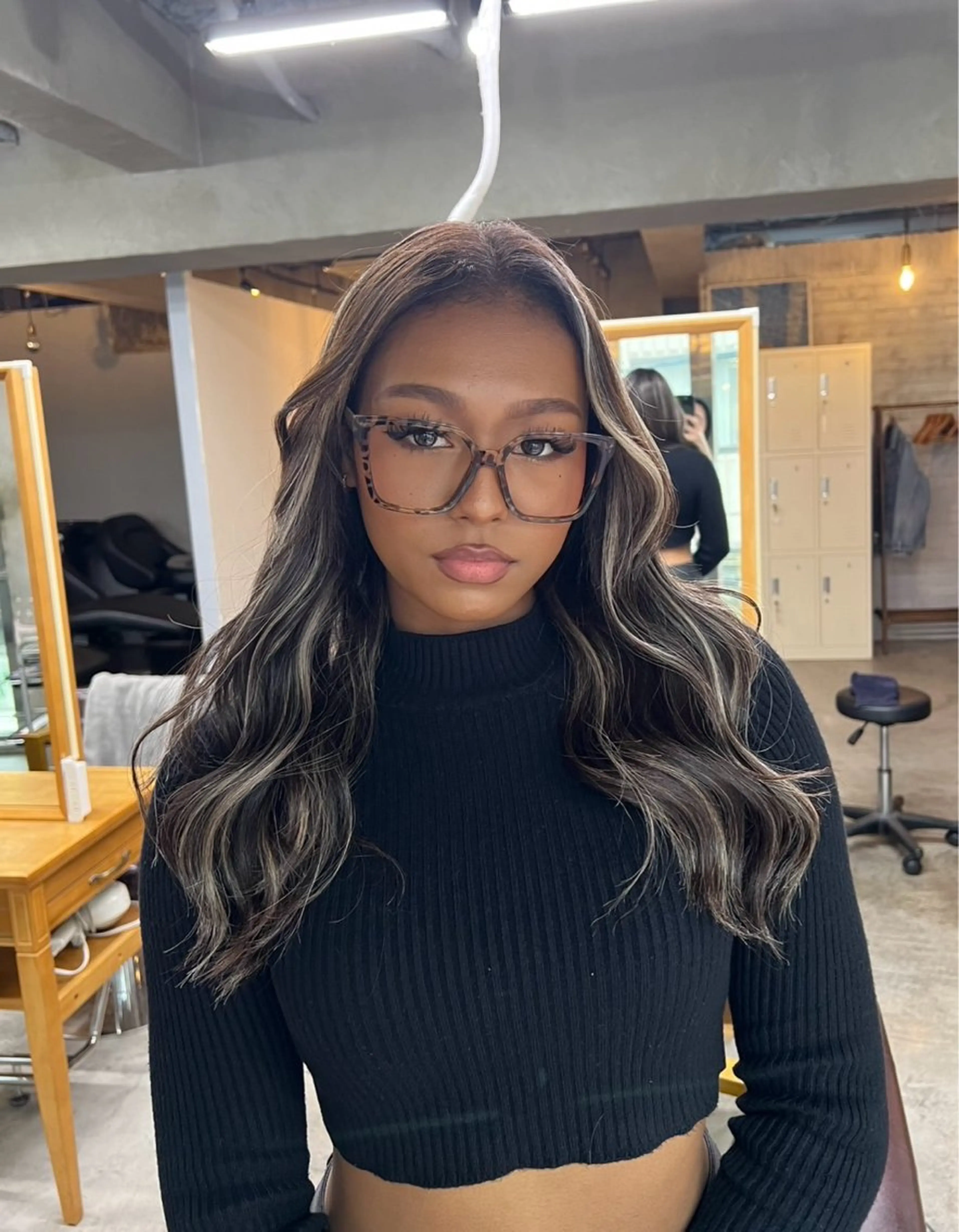 セミロング カラー ダークグレー ダークグレージュ グレージュ ハイライトカラー ハイライト ヘアカラー トリートメント ROBIN所属・指名数No.1 /NAOYAのヘアスタイル