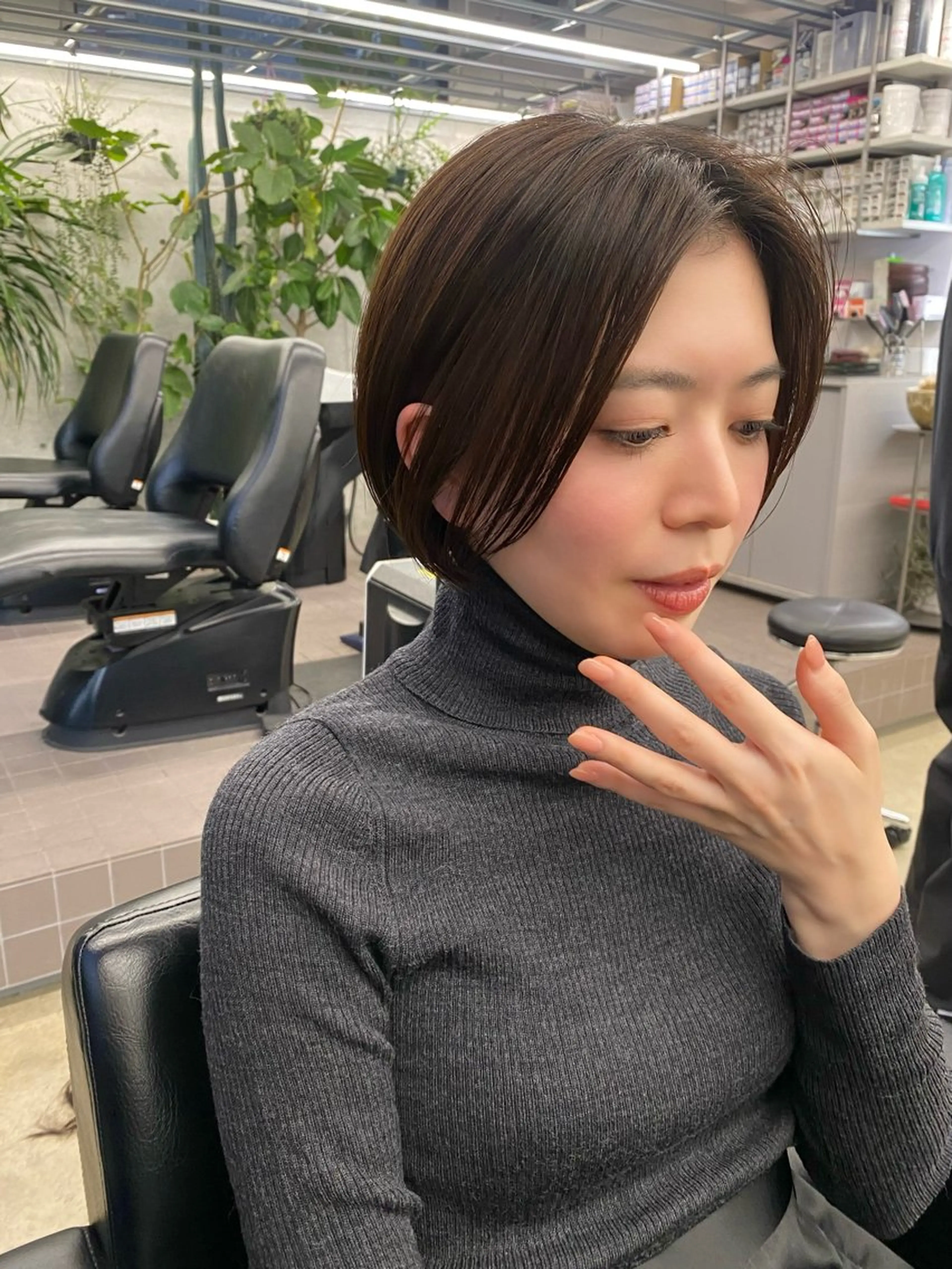 ショート カラー ボブ カット ヘアカラー トリートメント 似合わせカット レイヤー/ボブのヘアスタイル