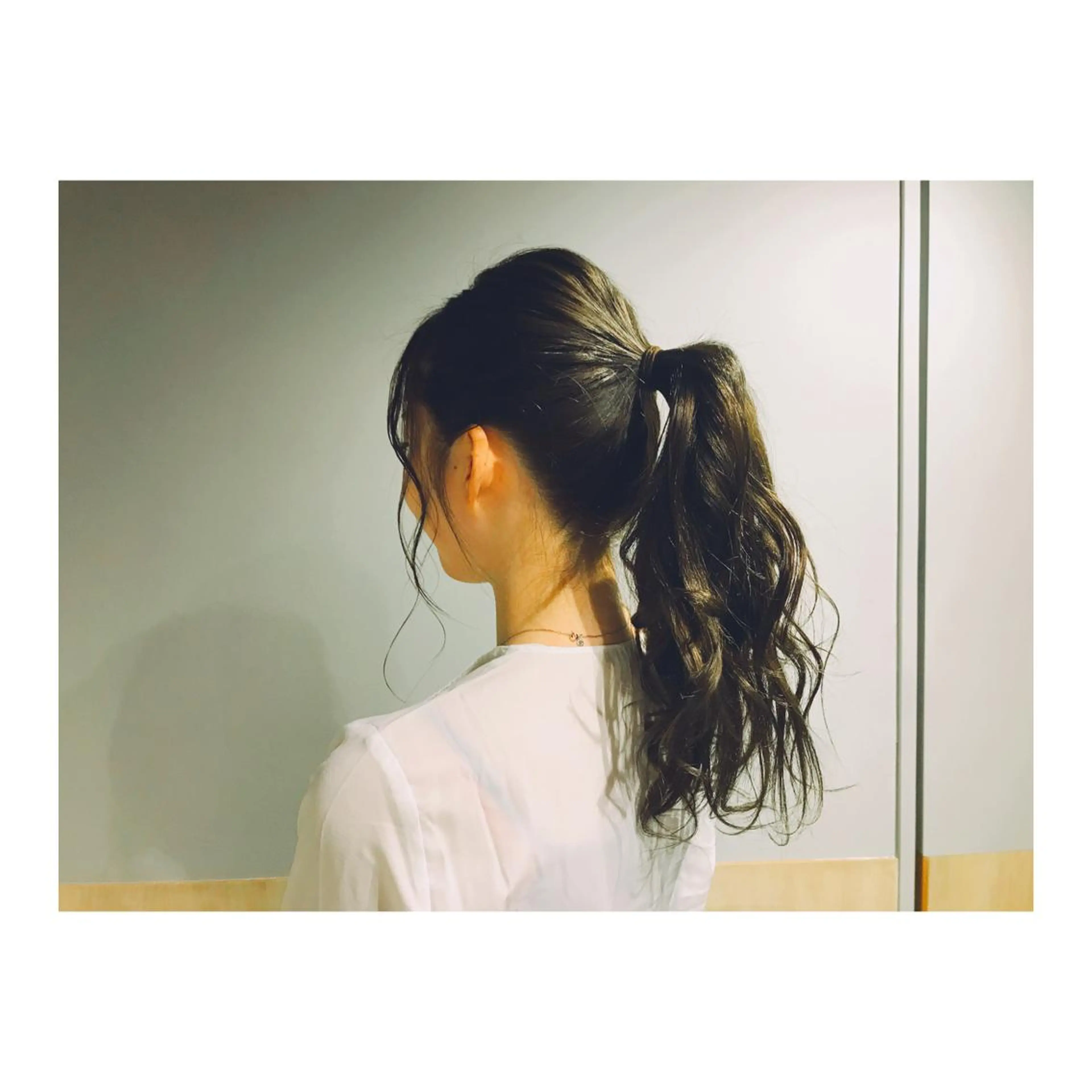 ロング ヘアアレンジ くせ毛 ハイライト 髪質改善 トリートメント 酸性ストレート 【美髪とカット】 AKIFUMIのヘアスタイル