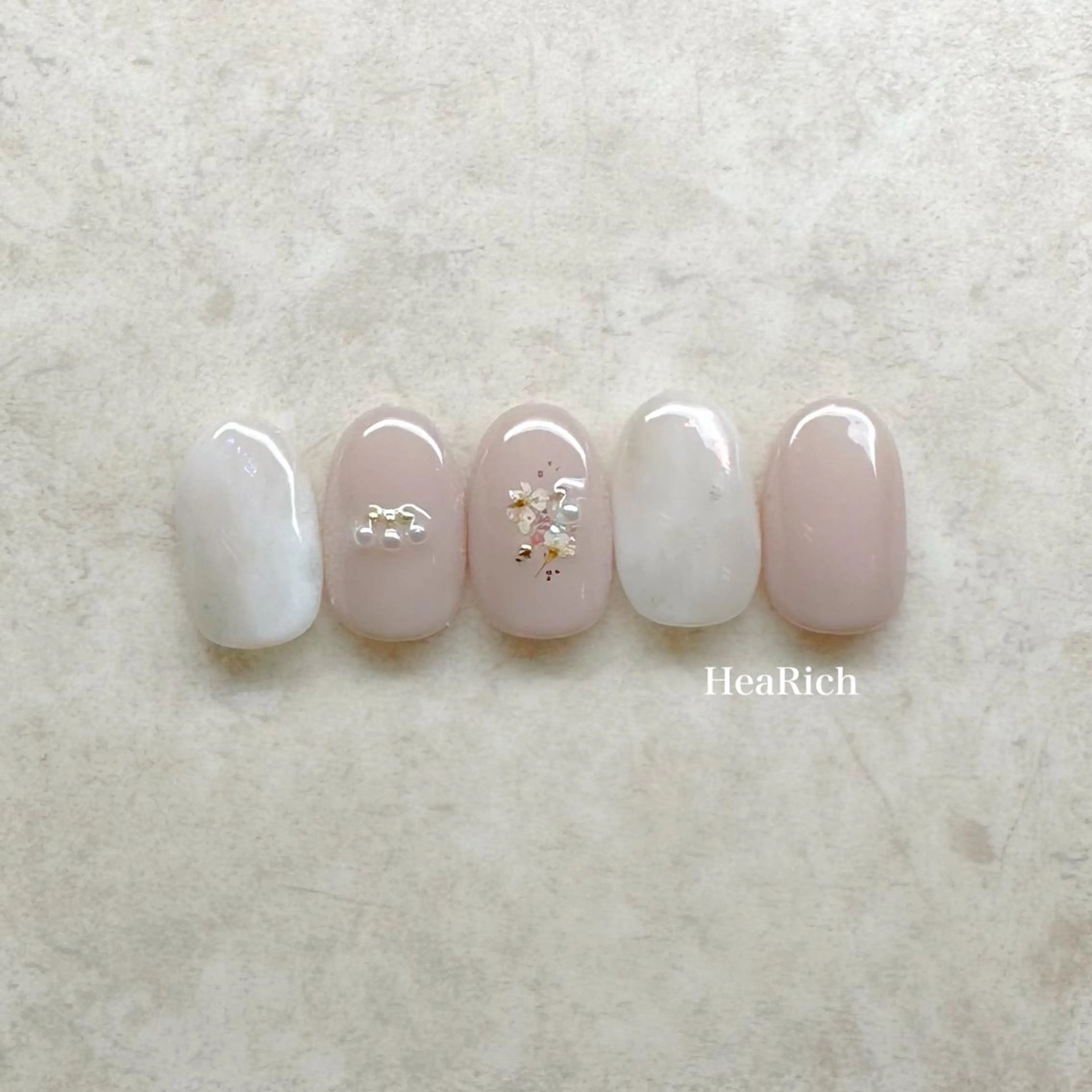 ネイル ハンドネイル ハーリッチnail HeaRichのネイルデザイン