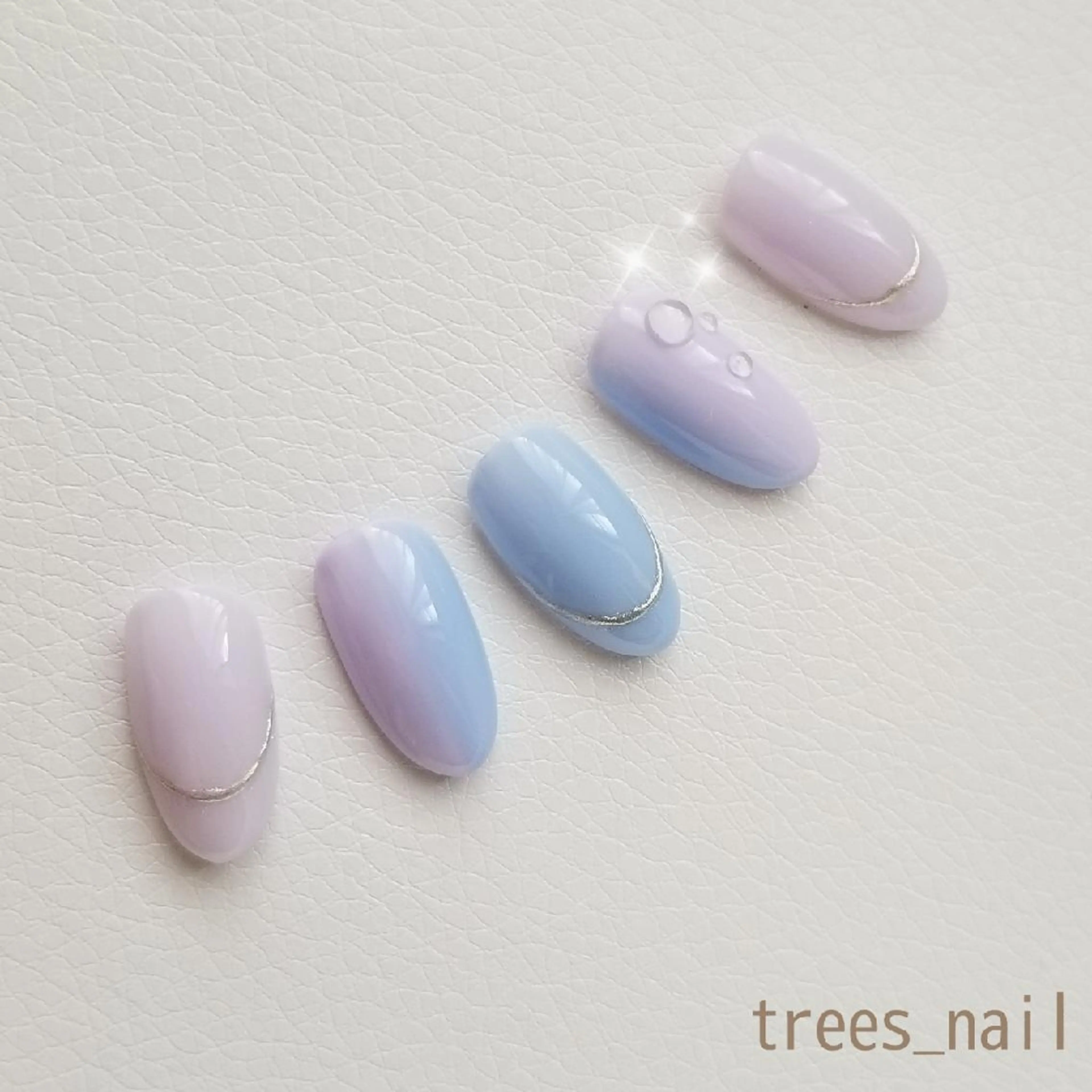 ネイル ブルー フレンチネイル ジェルネイル グラデーション ミラーネイル ハンドネイル フットネイル trees_ nailのネイルデザイン