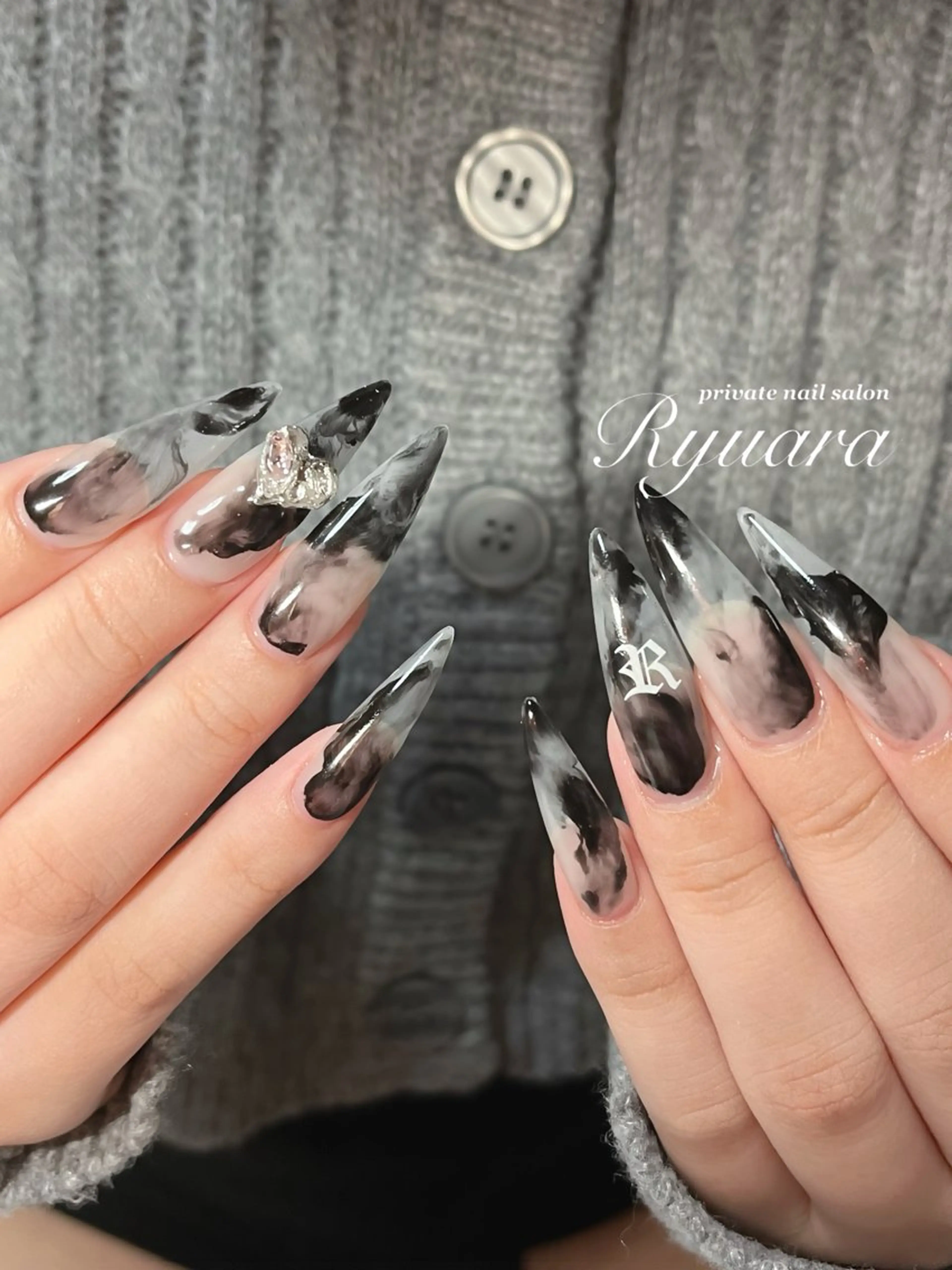ネイル アートネイル クリアネイル ハンドネイル private nail salon Ryuara所属・nail salon Ryuaraのネイルデザイン