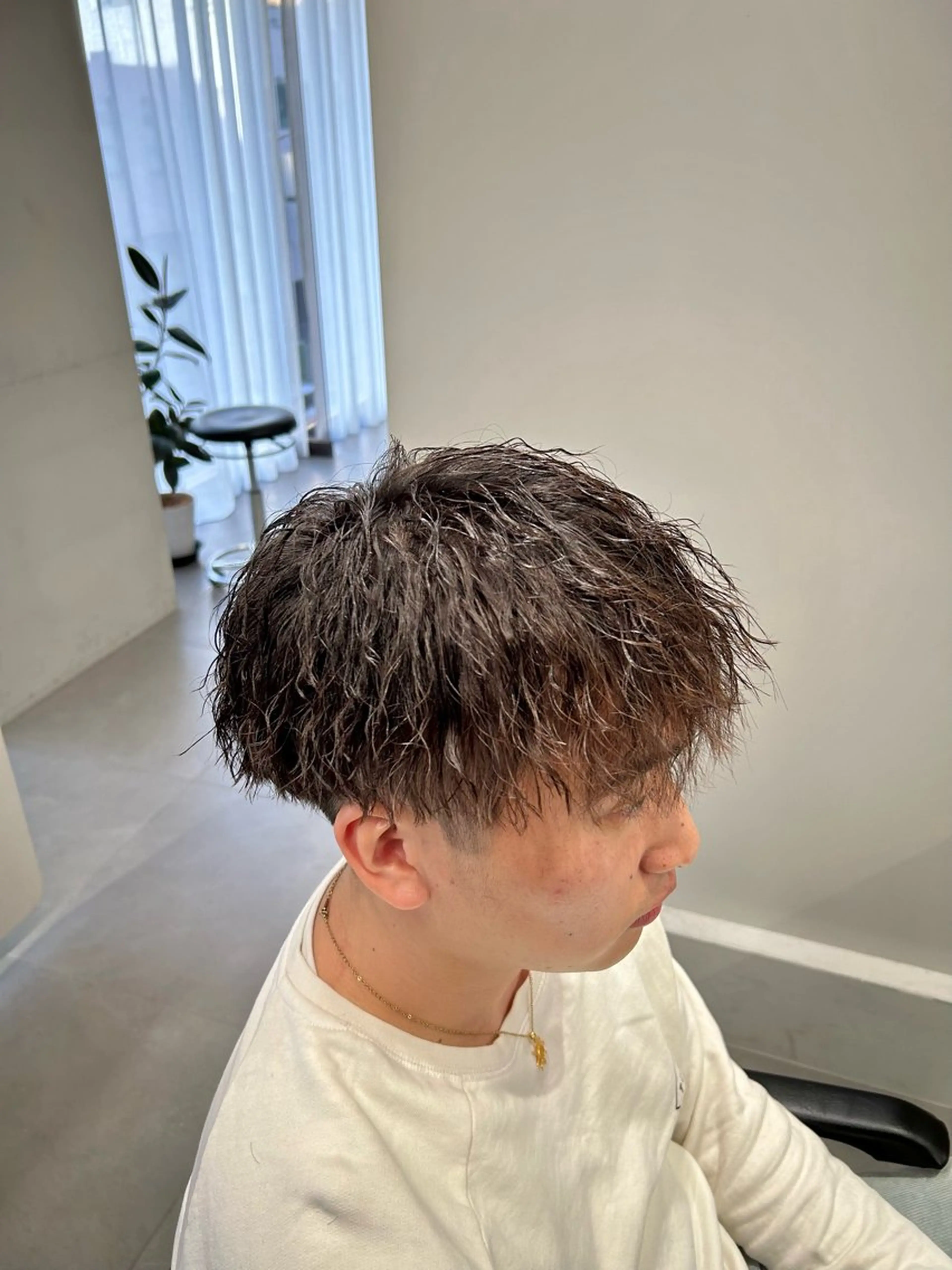 ショート パーマ メンズ メンズパーマ カット ヘアカラー パーマ ヘアセット 立川メンズパーマ職人 小泉文人のヘアスタイル