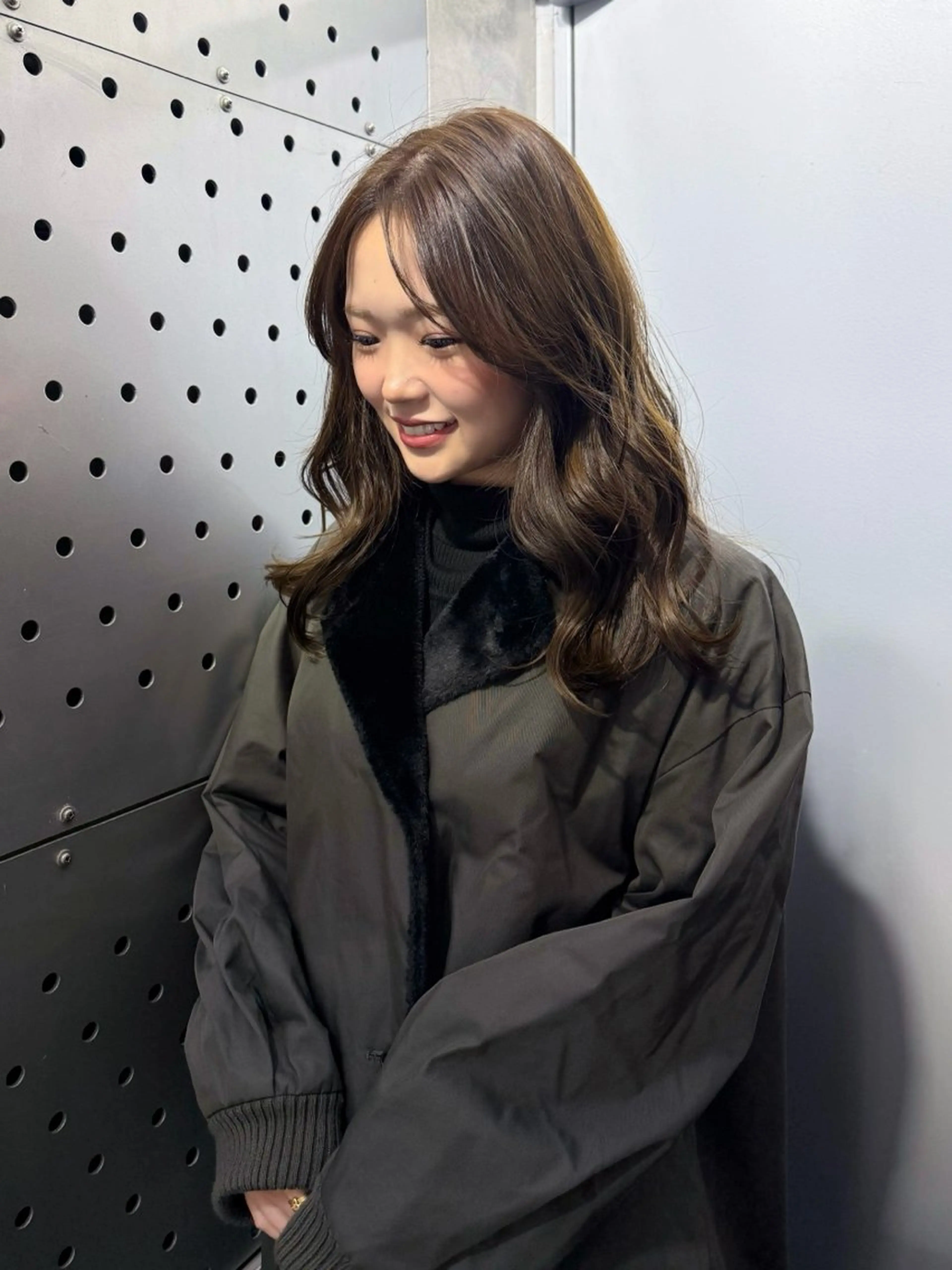 ミディアム カラー ベージュカラー カット ヘアカラー トリートメント 幣 あや乃のヘアスタイル