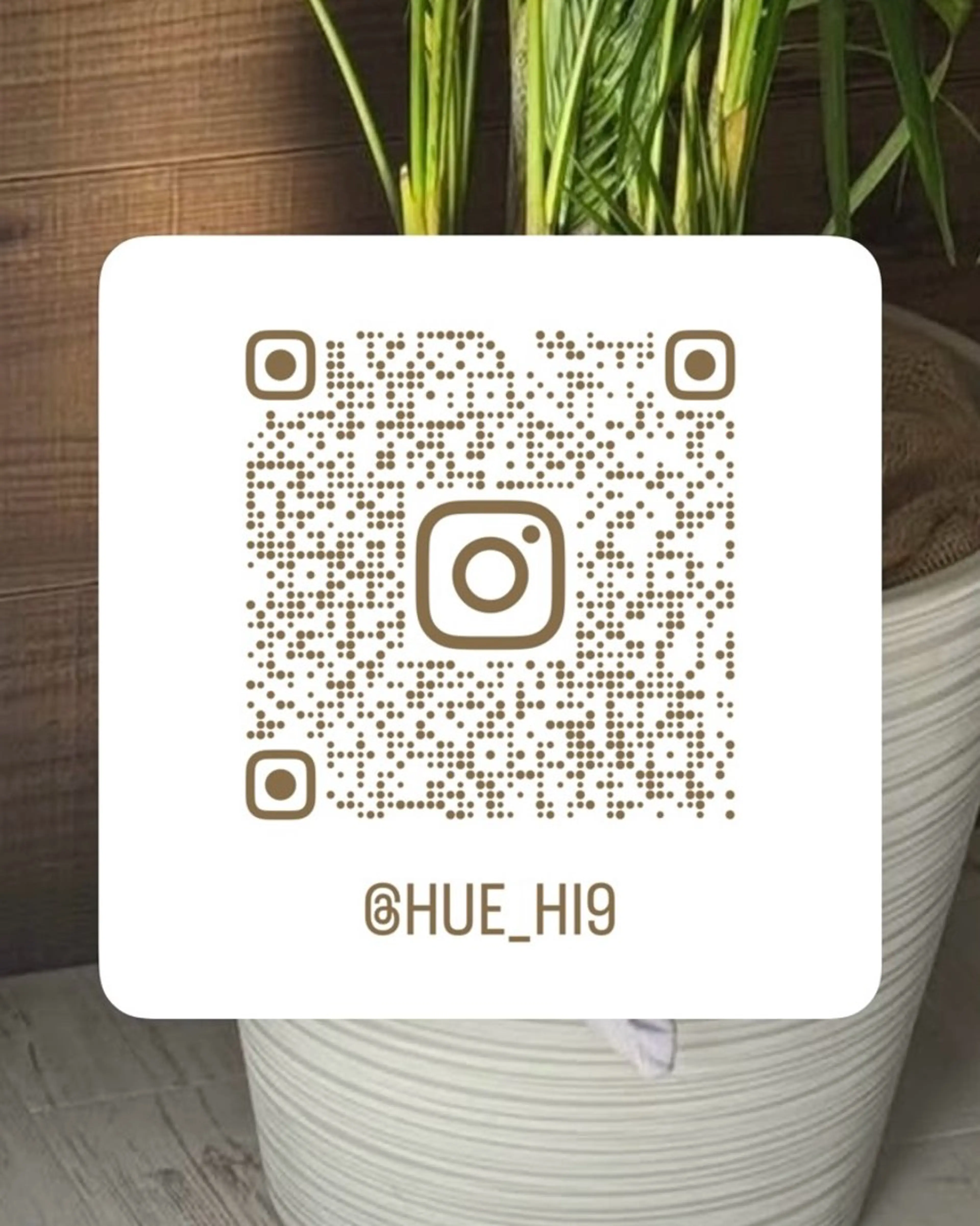 美容室HUE【ヒュー】所属・尾崎 ひなののヘアスタイル