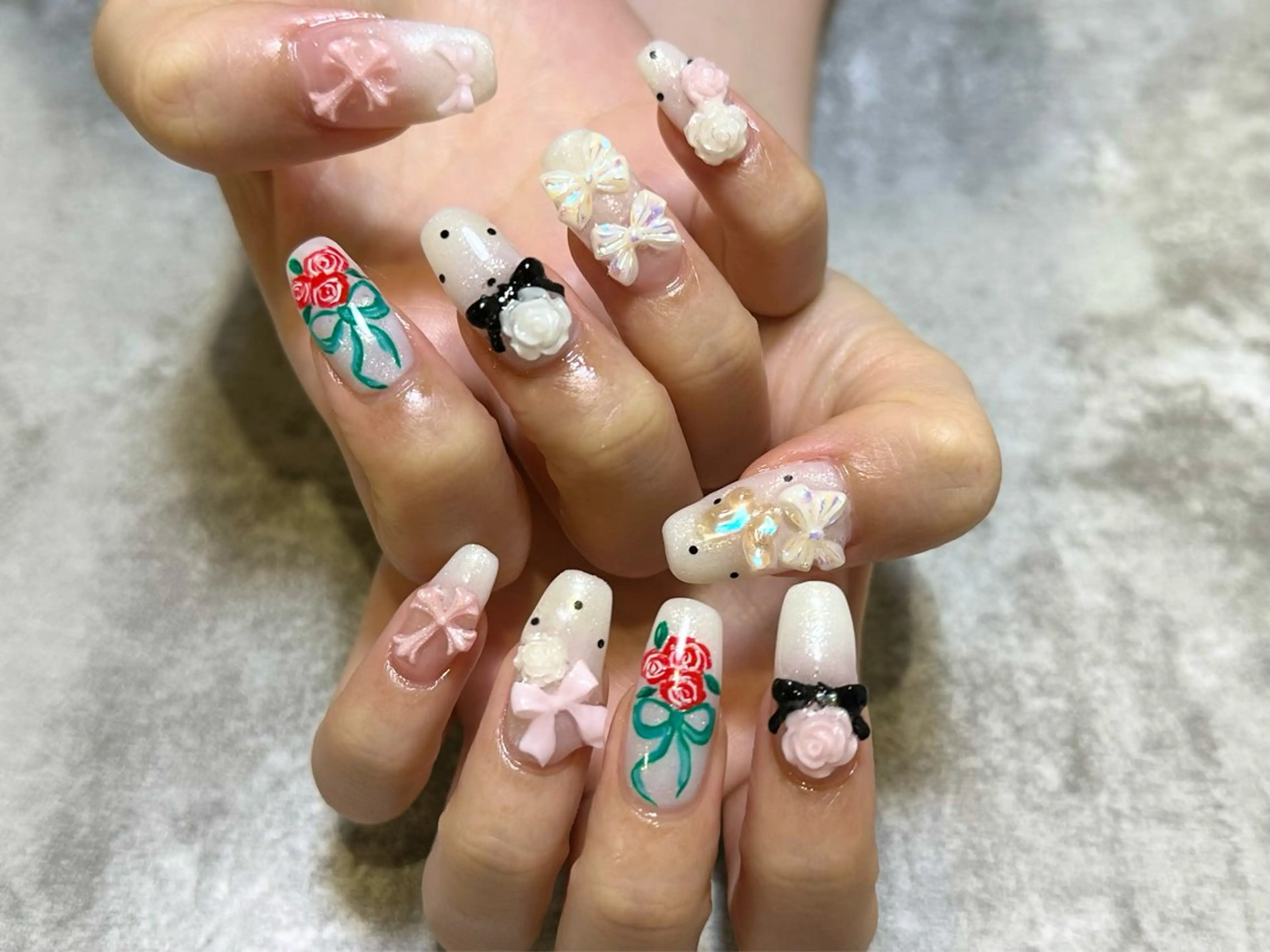 ネイル ハンドネイル Sunny.Roa fujiのネイルデザイン