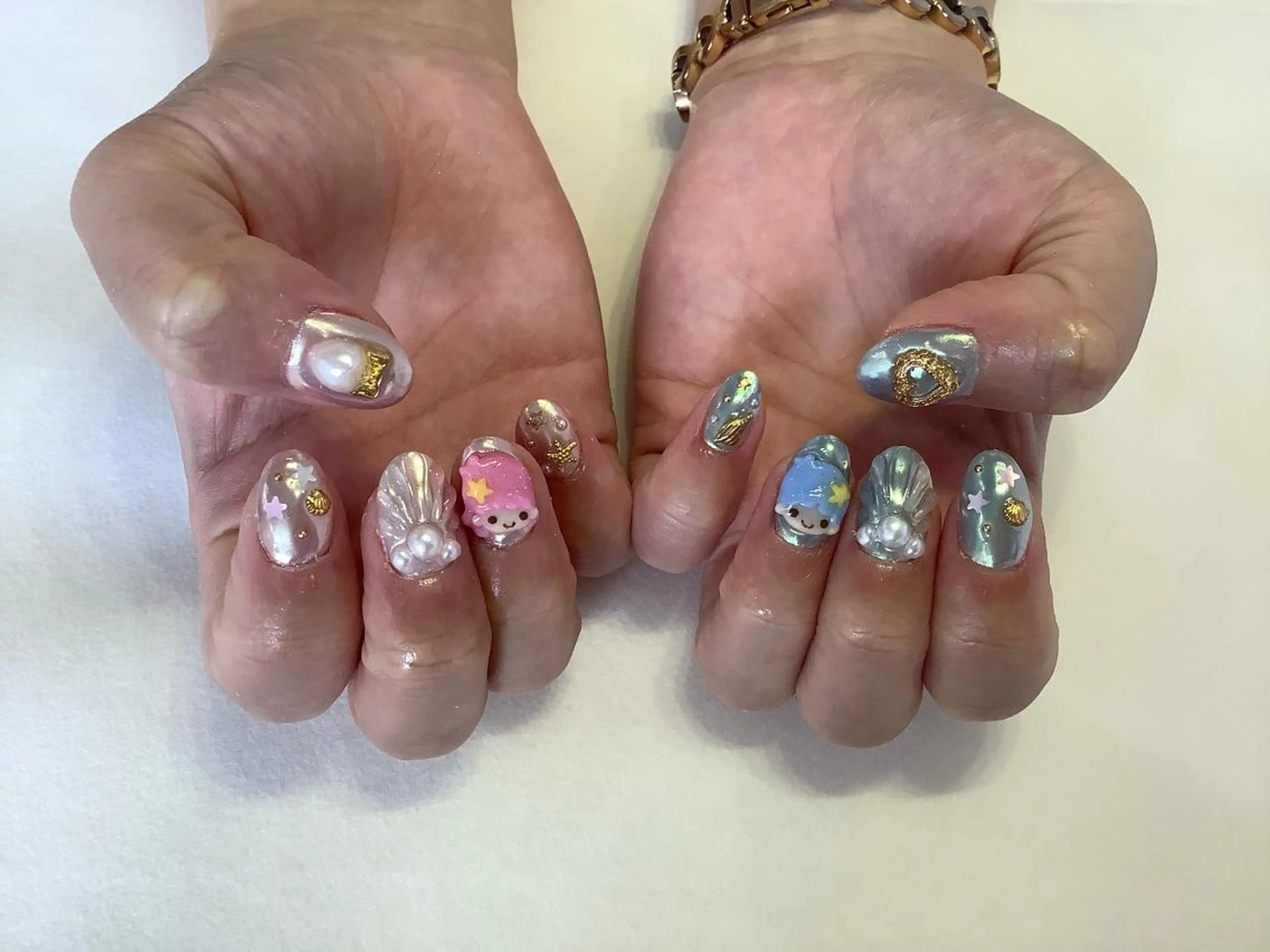 ネイル ハンドネイル 💎🐰 saki. m 🐰💎のネイルデザイン