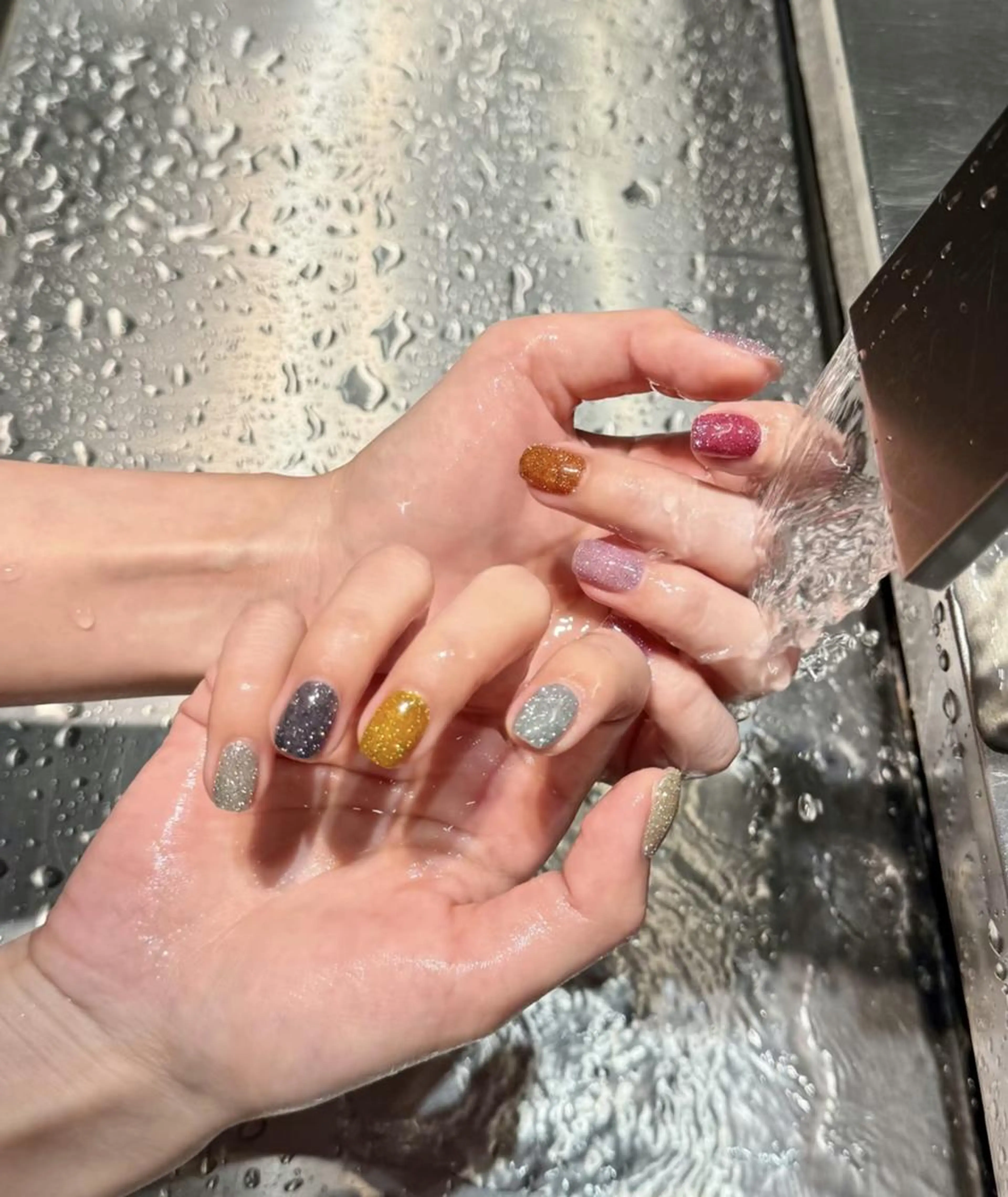 [ハンド]ワンカラー/ラメ　【初来店・来店2回目】￥3800  3回以降＋800円の写真