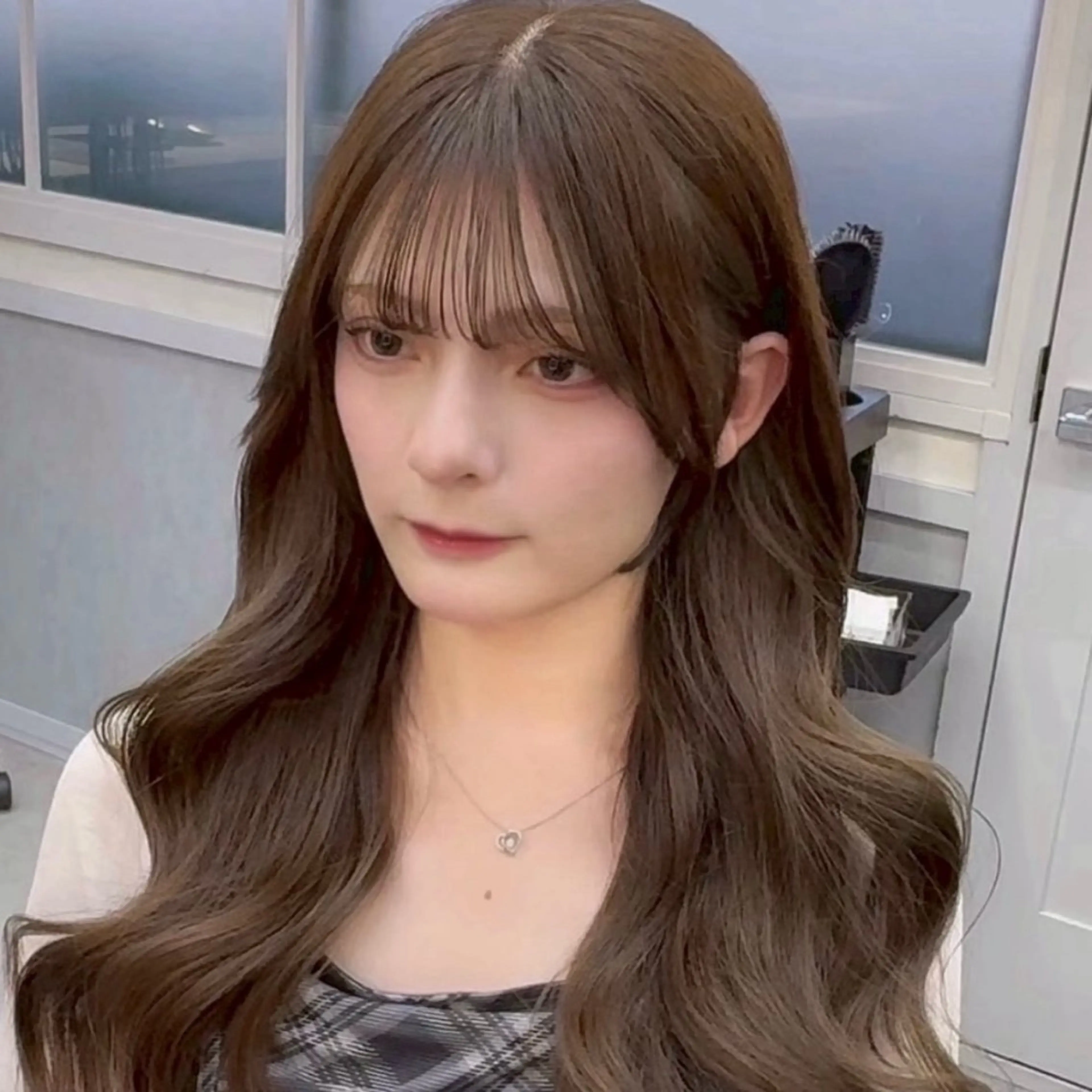 ロング 顔周りカット 韓国レイヤー /髪質改善🤍芹奈のヘアスタイル