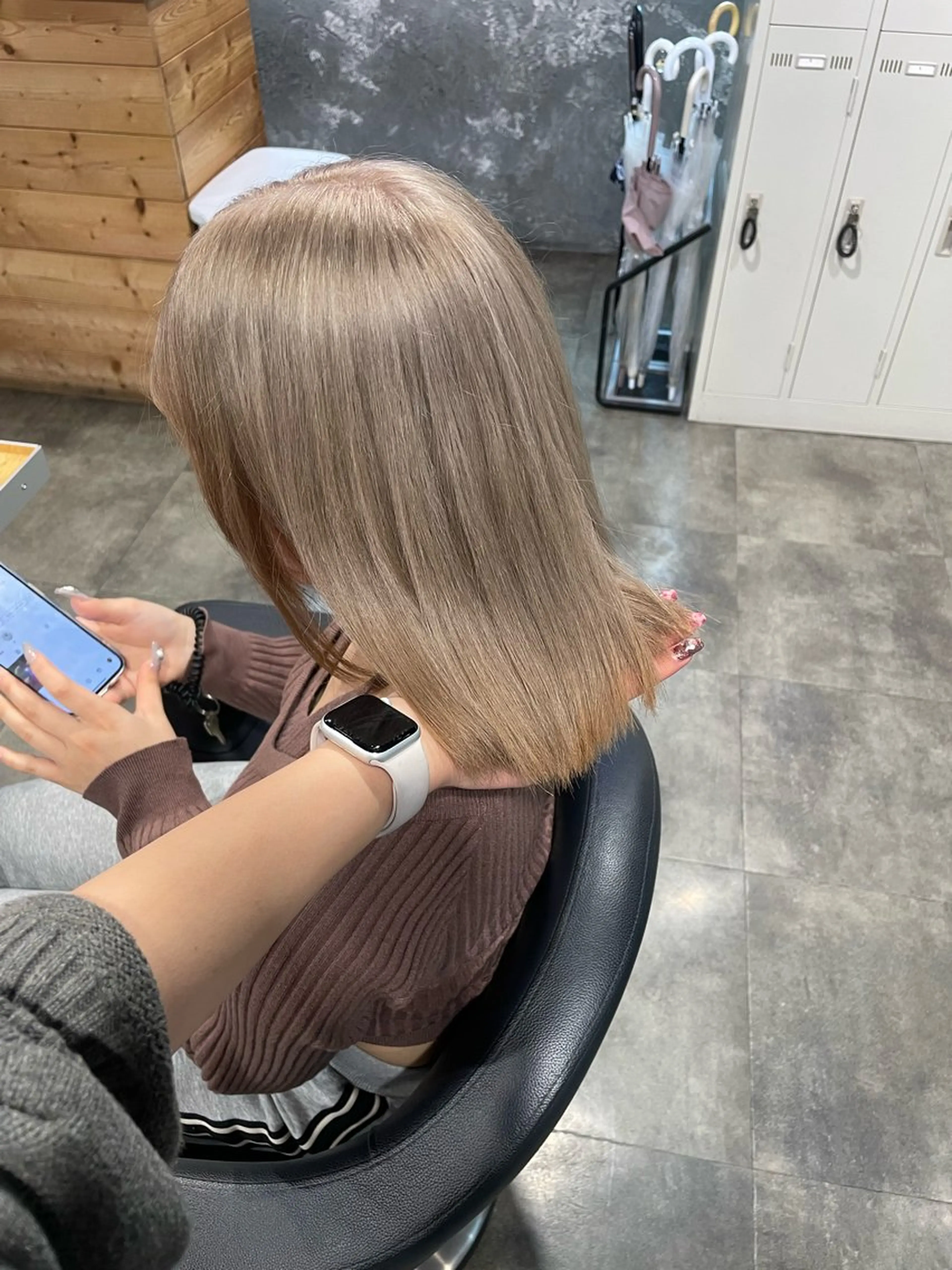 ショート カラー ヘアカラー ハイトーン 横浜💞ミオのヘアスタイル