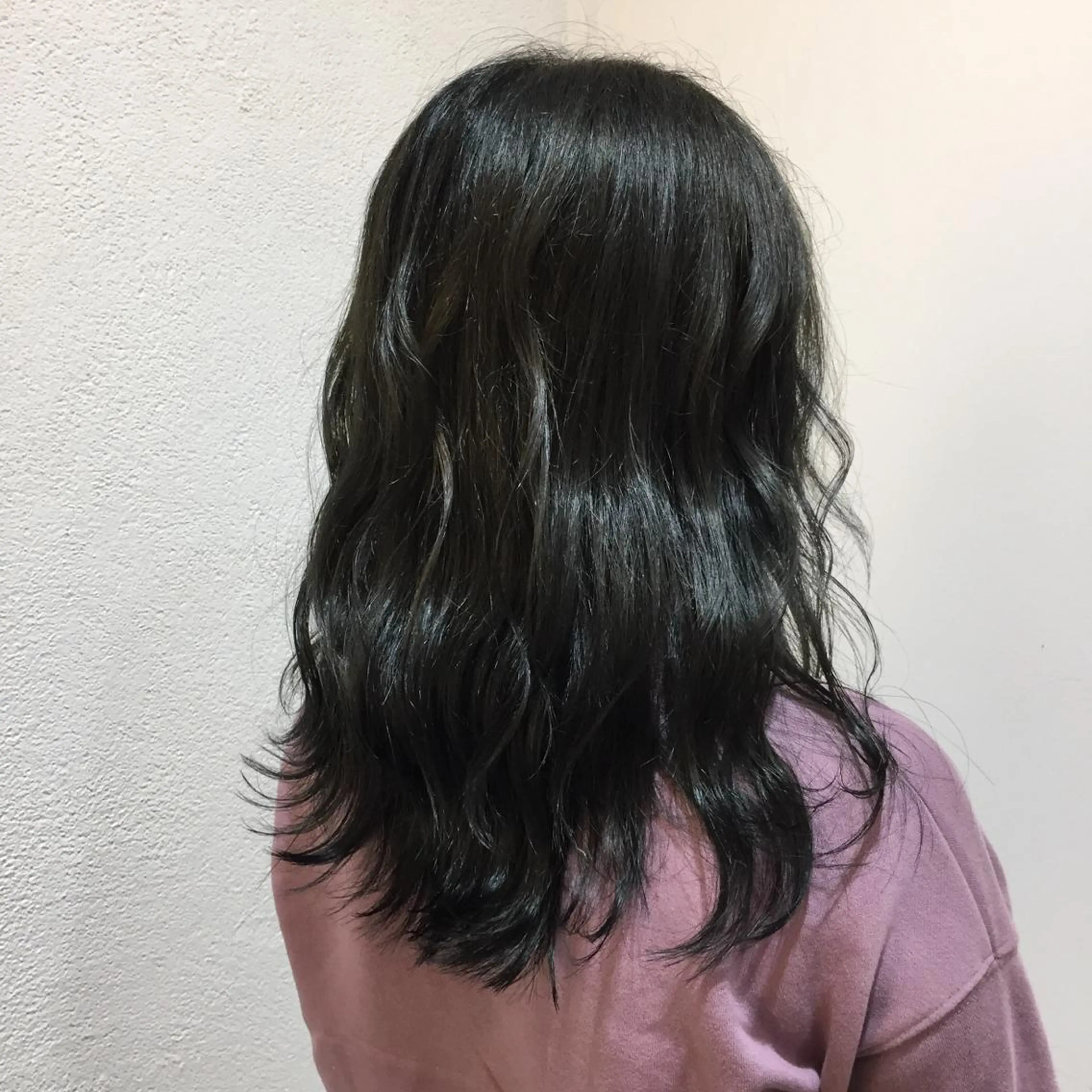 セミロング カラー VanCouncil 千種所属・大竹 穂香のヘアスタイル