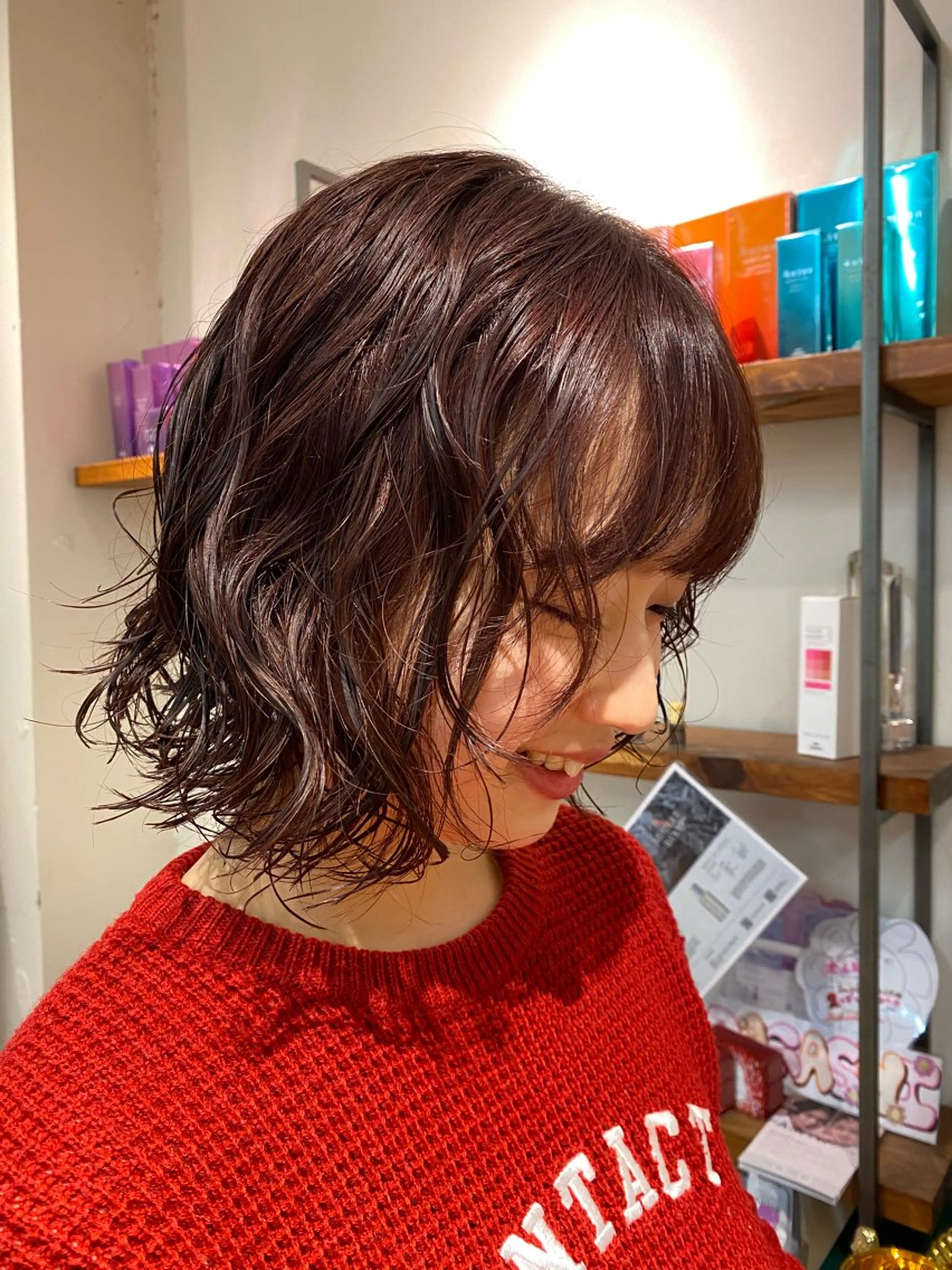 ミディアム カラー パーマ カット パーマ ナチュラルヘア🫧 ナナミのヘアスタイル