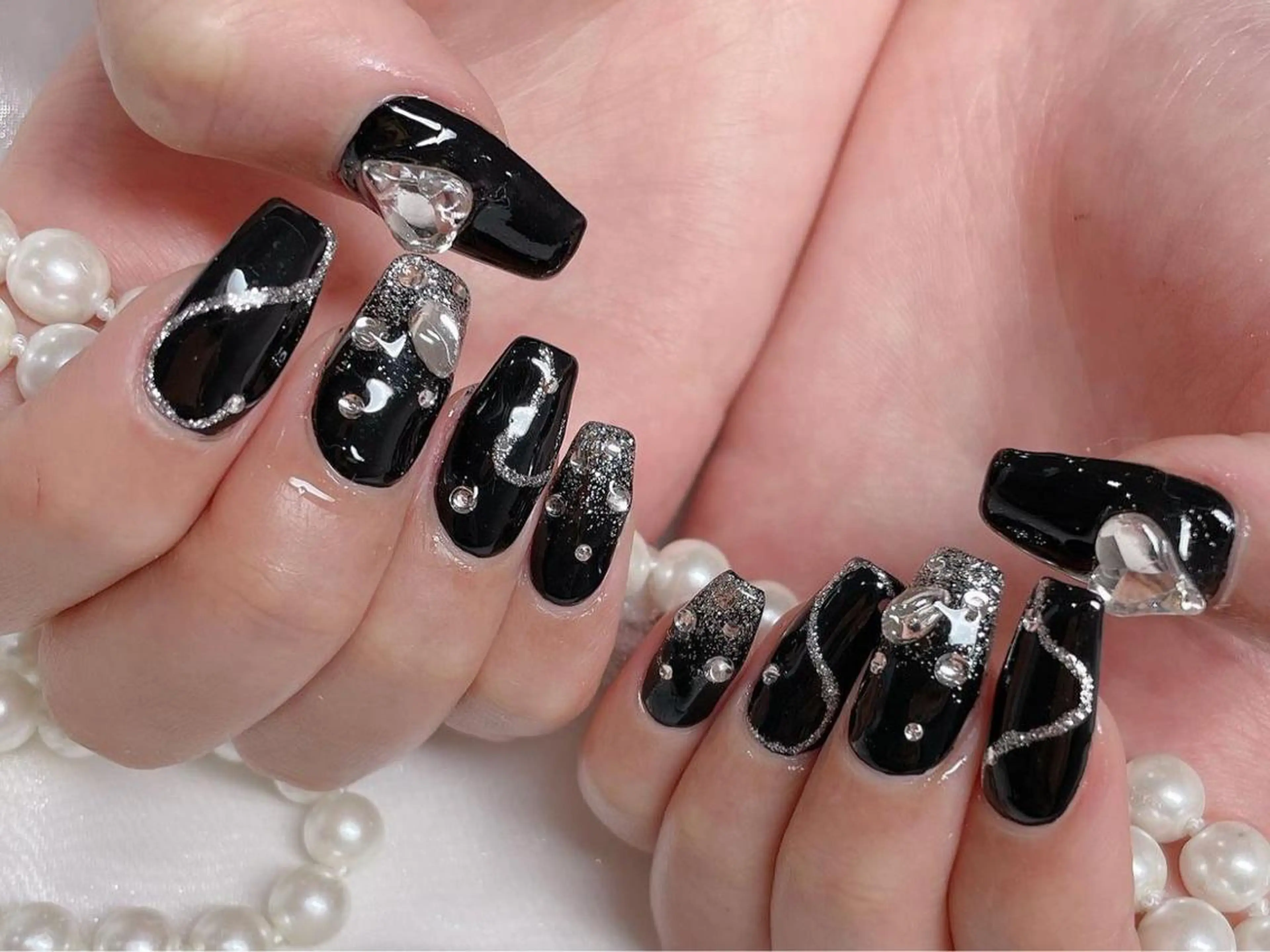 ネイル ハンドネイル リ サのネイルデザイン