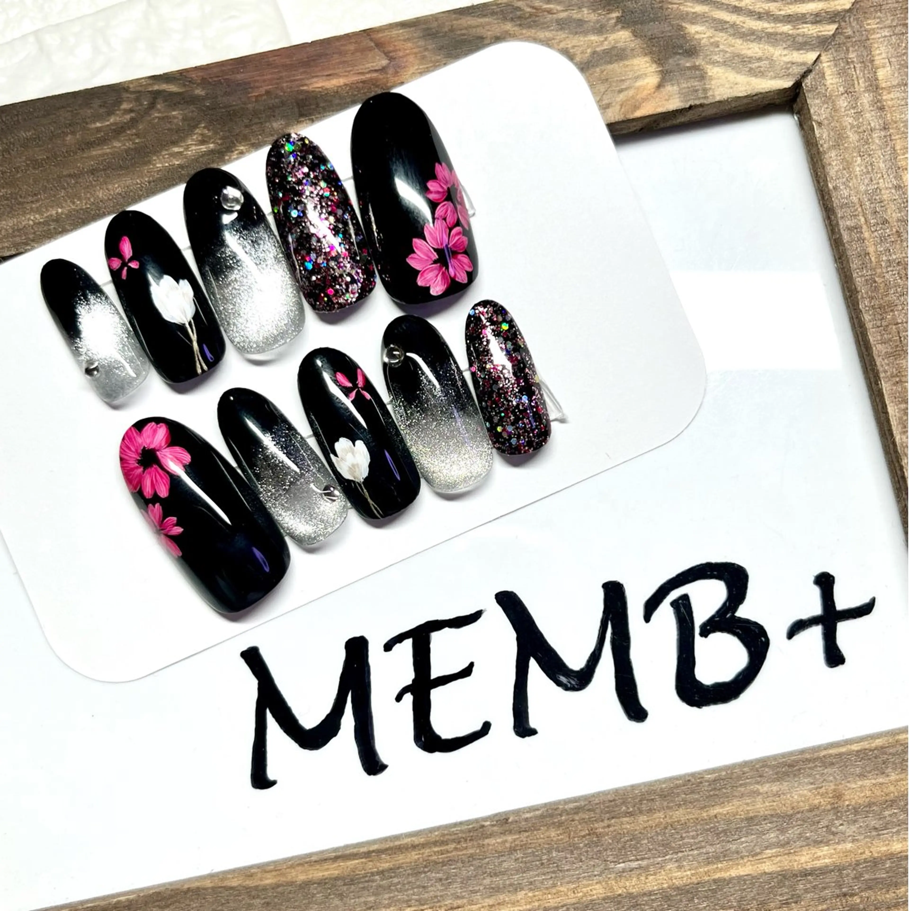 ネイル 成人式 ネイルチップ ハンドネイル まり りぃ〜んのネイルデザイン