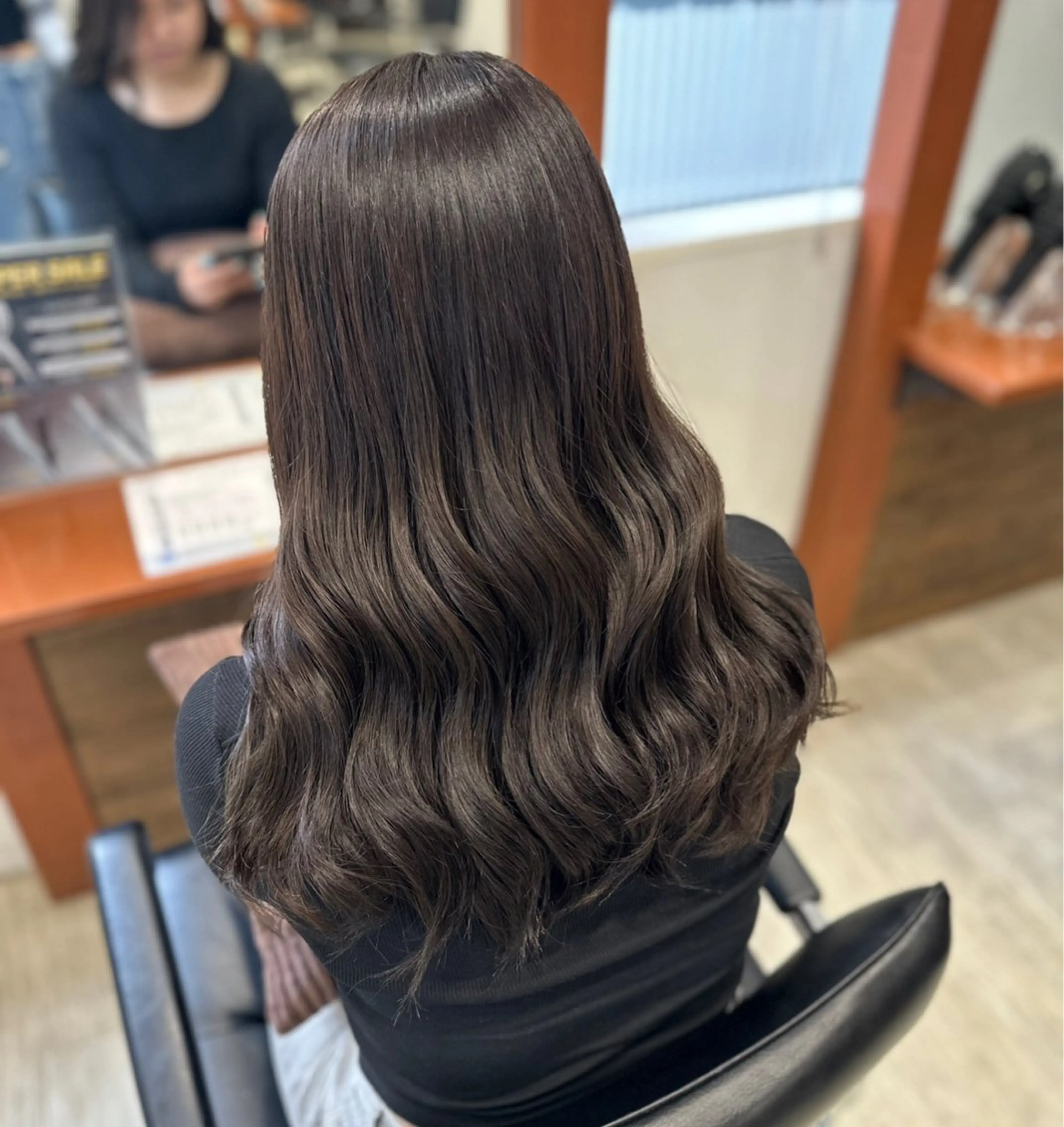 ロング MOURI CHISATOのヘアスタイル
