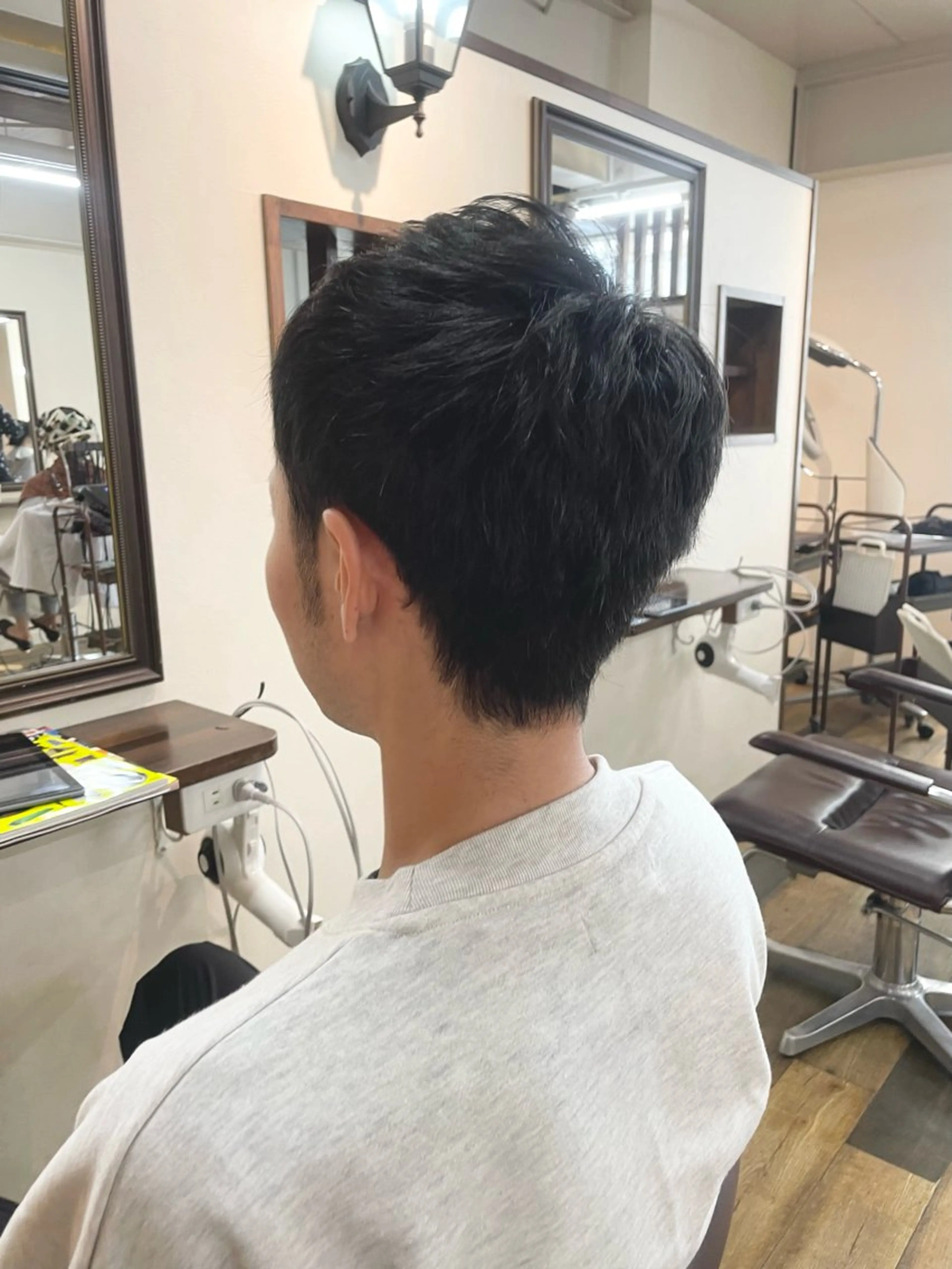 ショート メンズ canonart上田 里恵のヘアスタイル