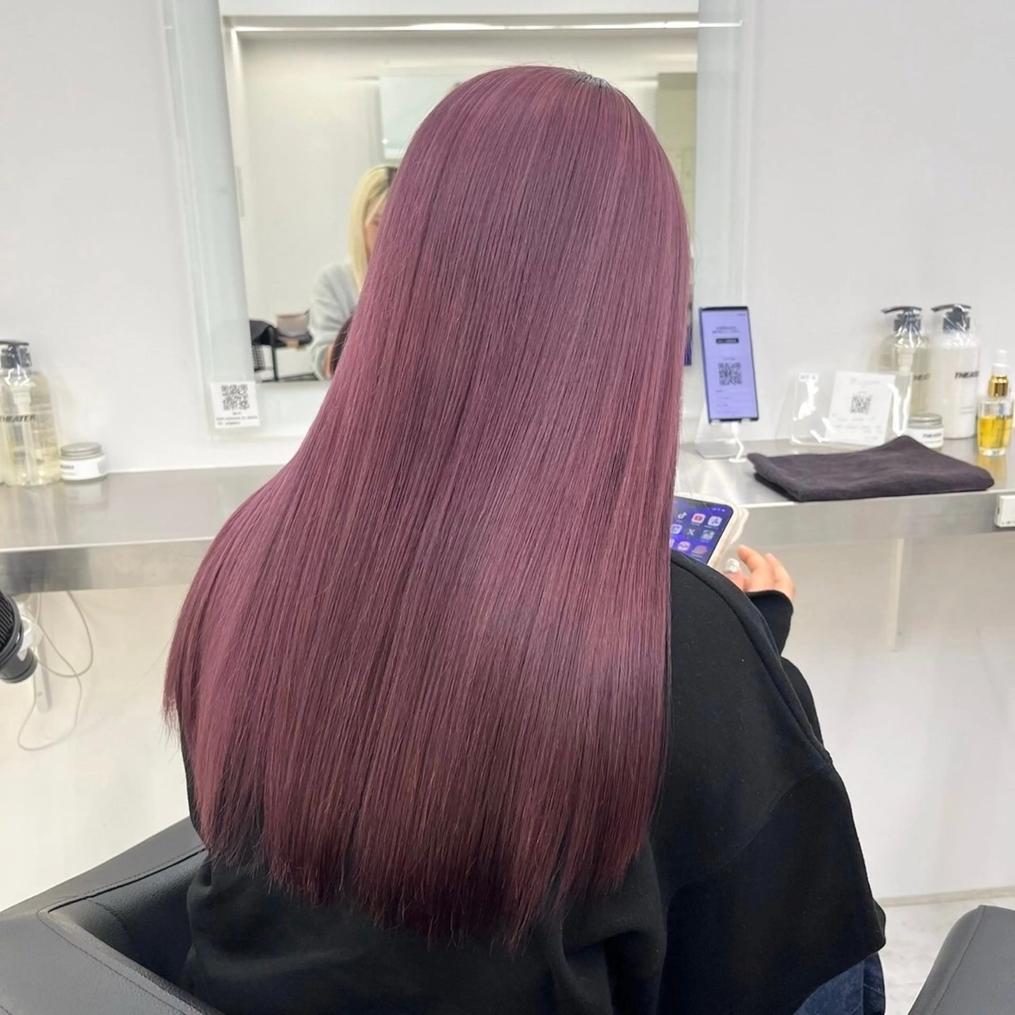 ロング ヘアカラー 似合わせ艶カラー🪽 ひかる🪽のヘアスタイル