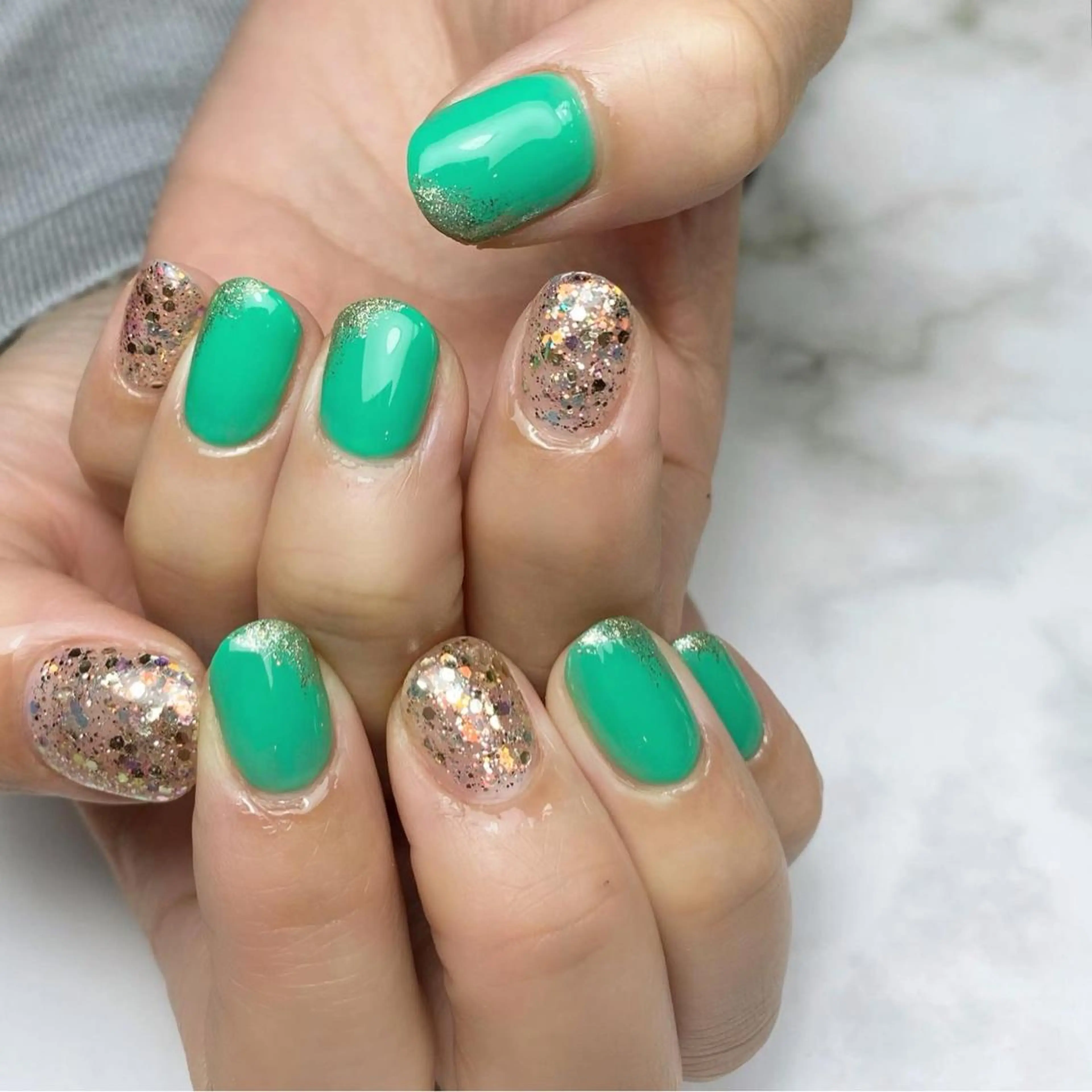 ネイル グリーン ハンドネイル Nail ameria megu所属・ameria meguのネイルデザイン