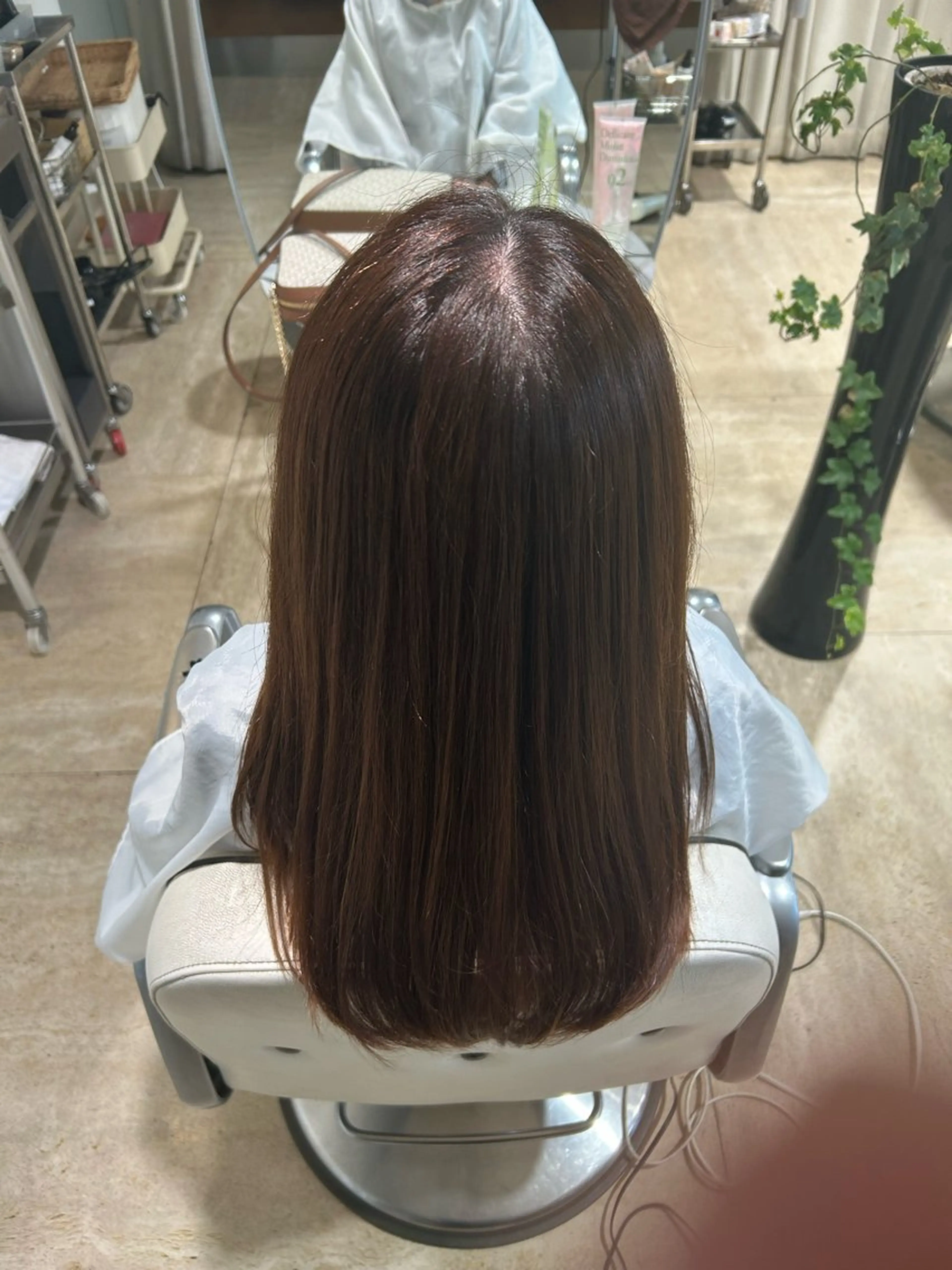 ロング カラー ツヤ髪💫髪質改善 透明感カラー仁平創太のヘアスタイル