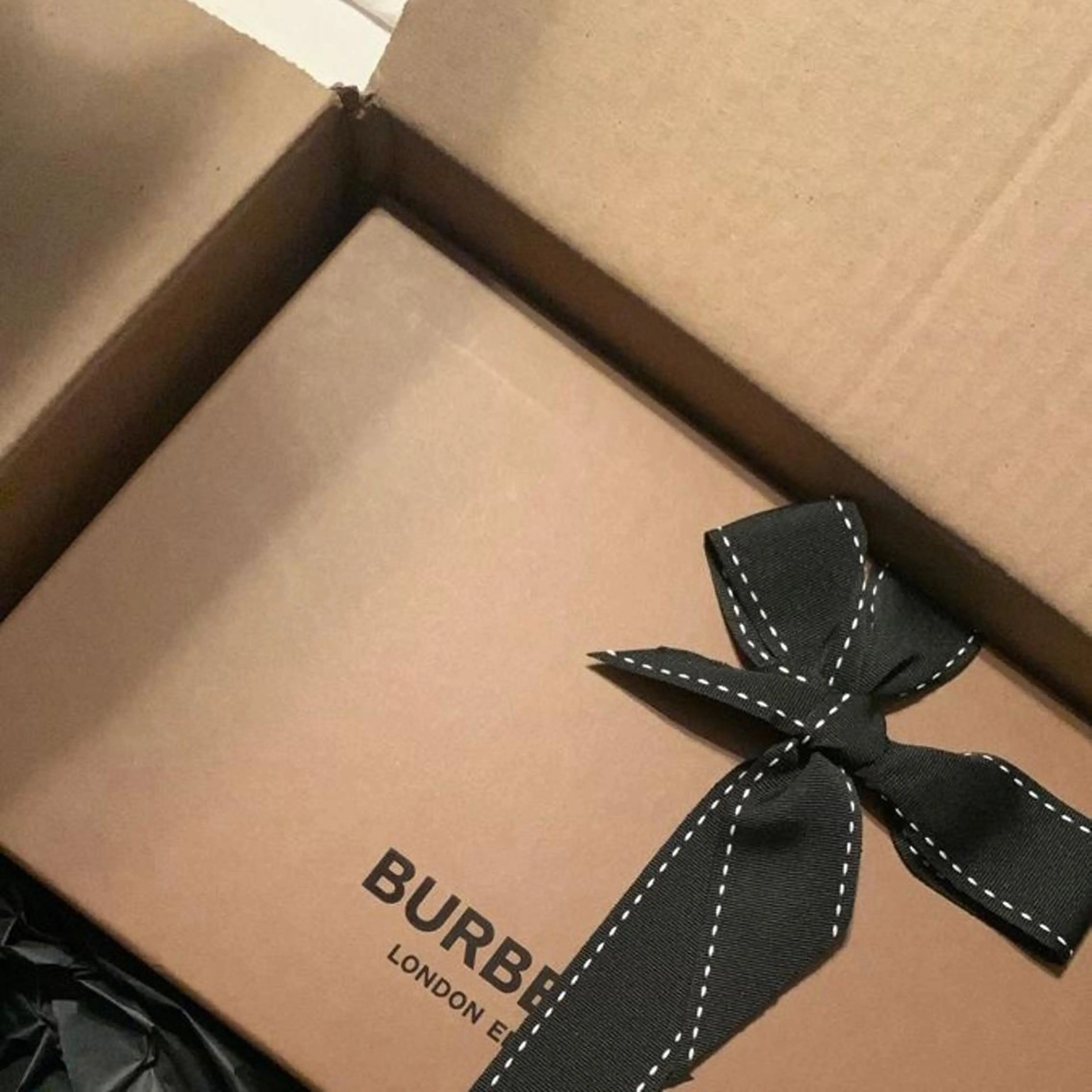 IwAsh  大和駅店所属・shiho .のヘアスタイル