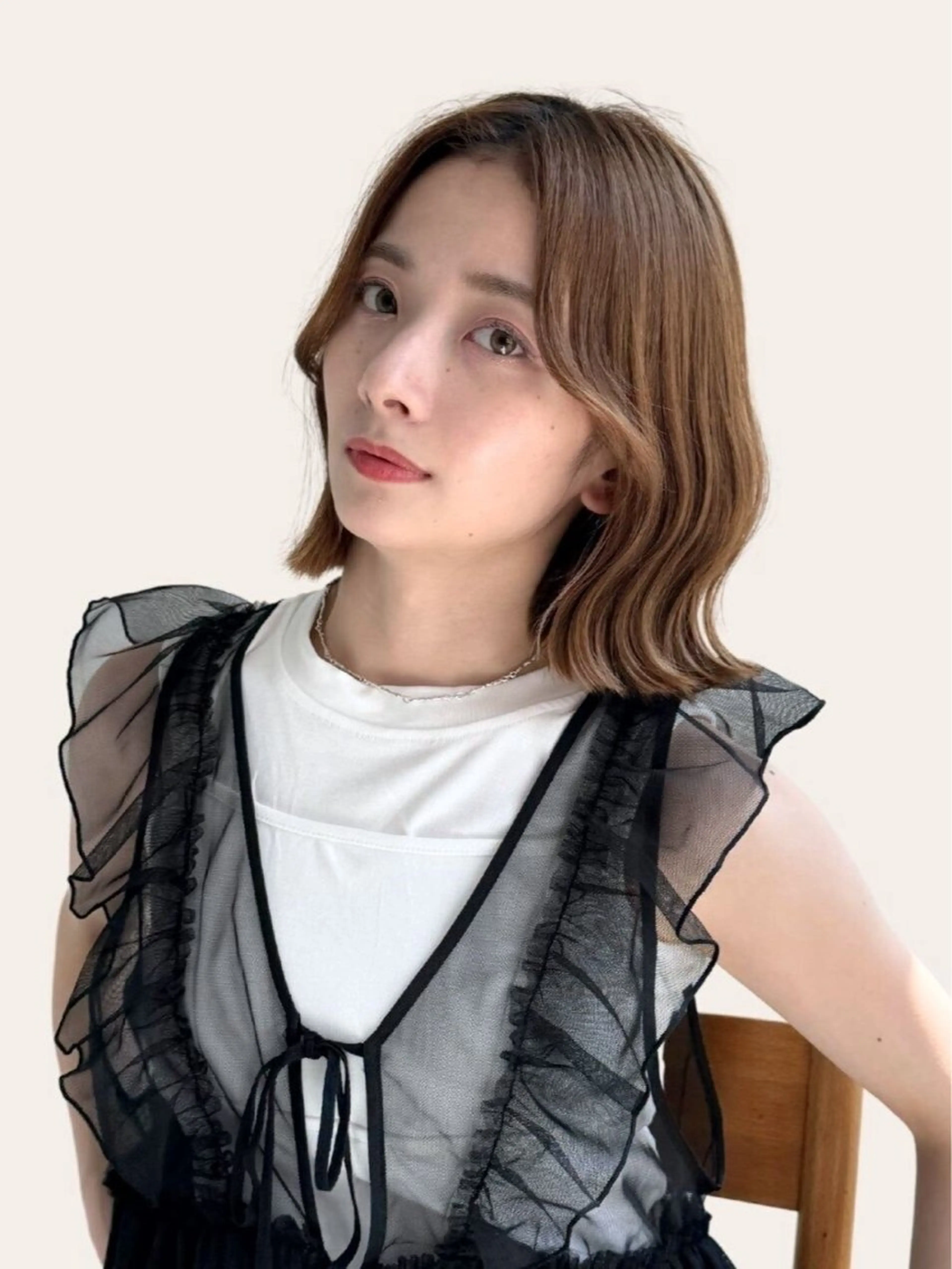 ミディアム Joule 菜穂のヘアスタイル