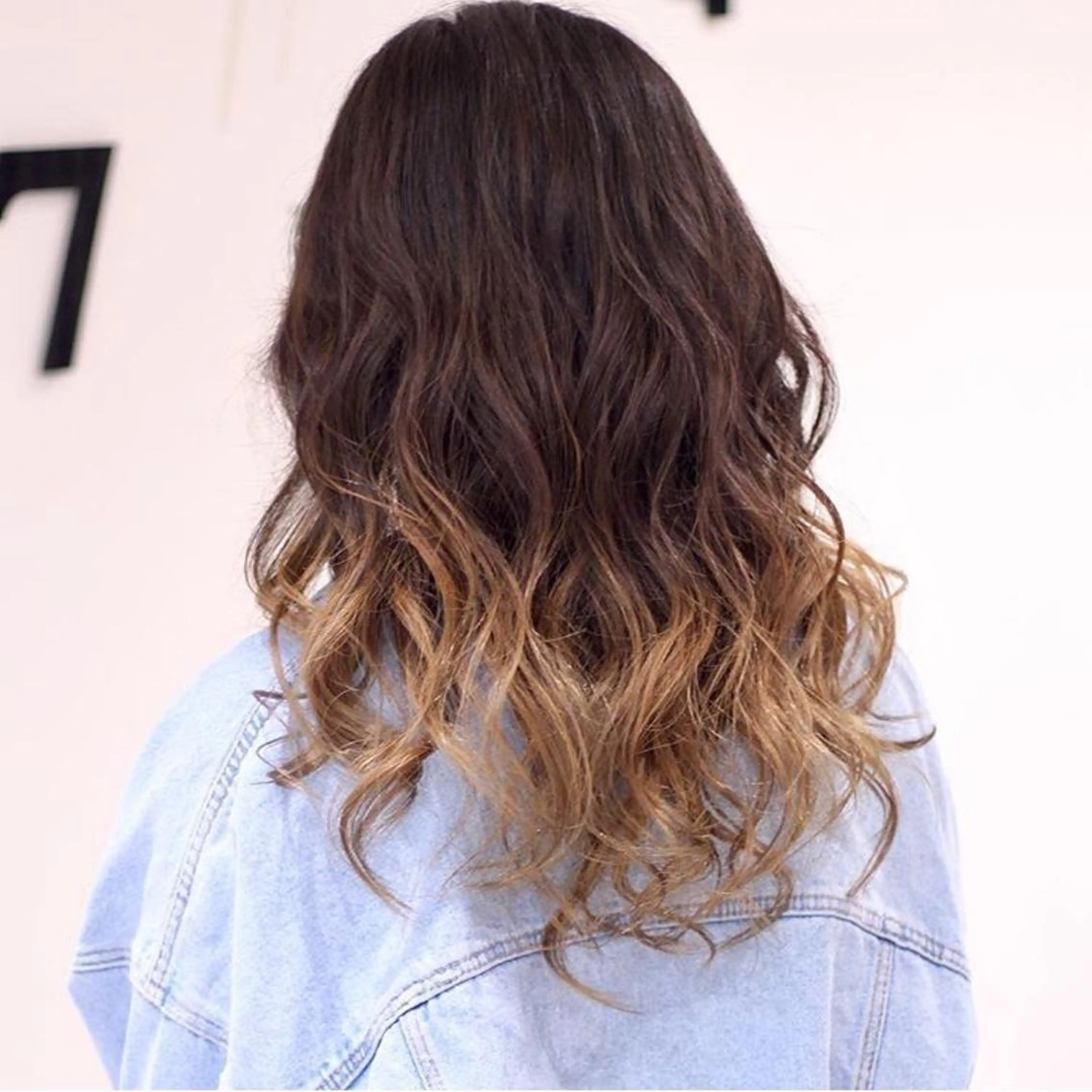 カラー グラデーションカラー 中林 由佳のヘアスタイル