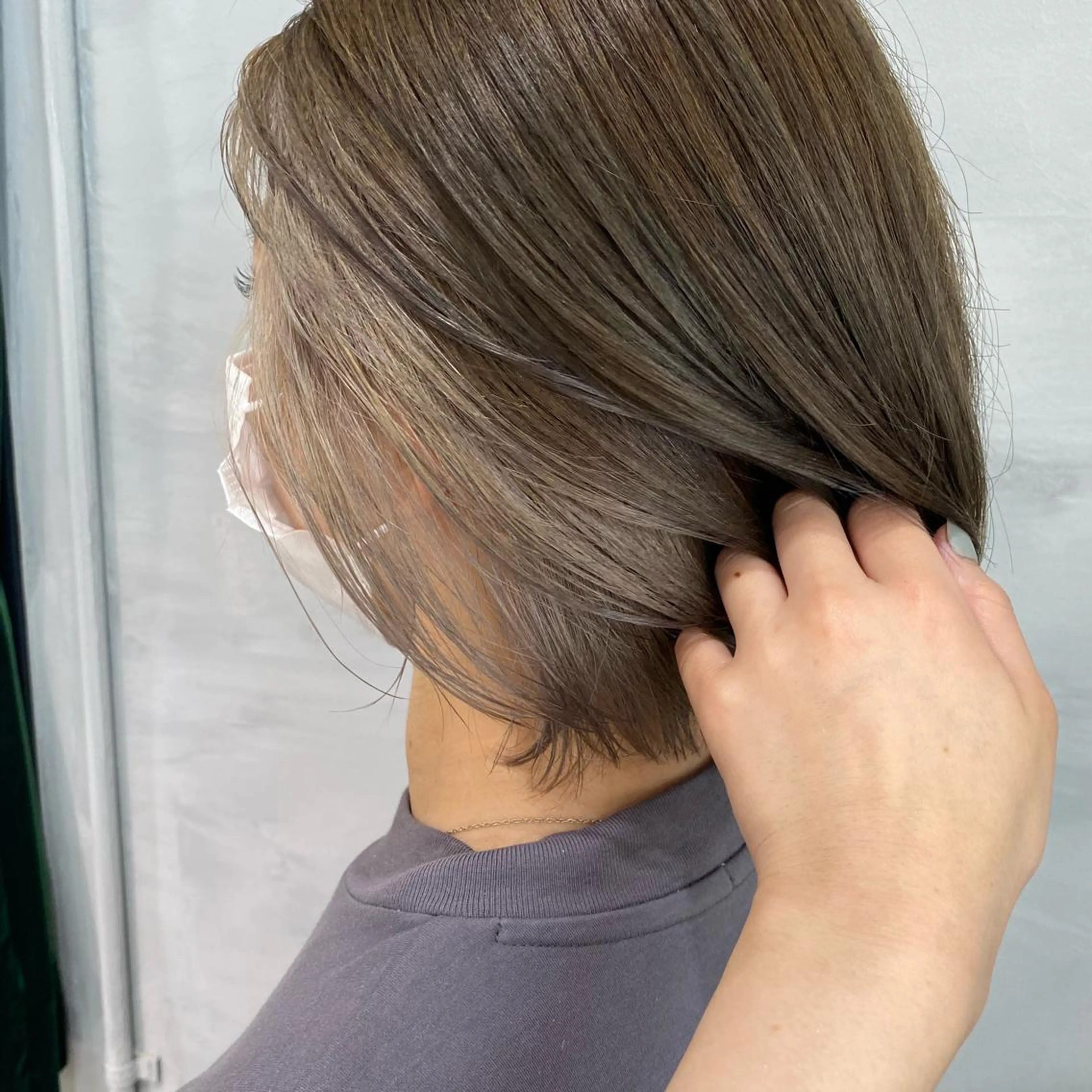 ショート ハイライト 大久保 優香のヘアスタイル