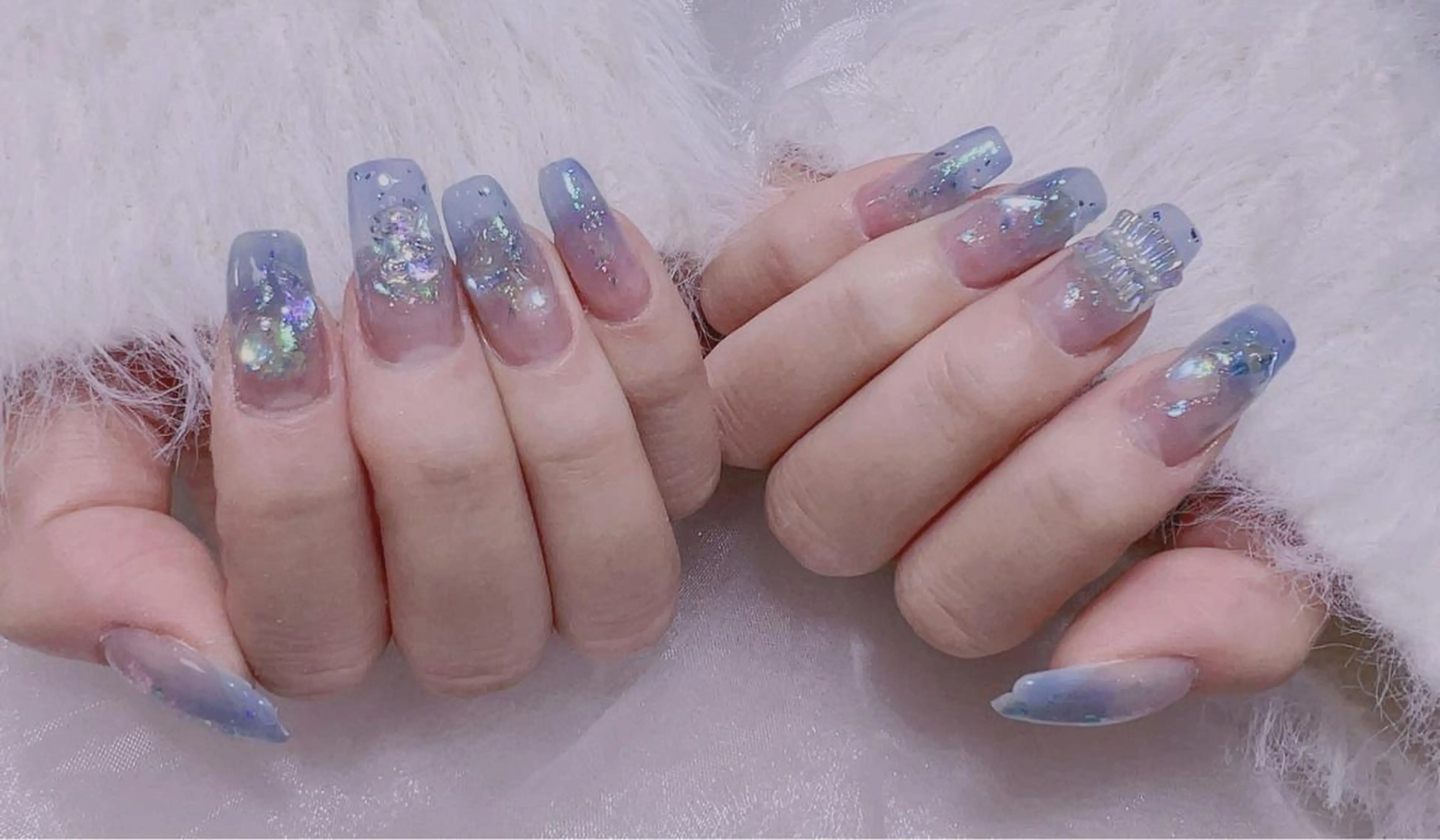 ネイル ハンドネイル VIVIAN リサのネイルデザイン