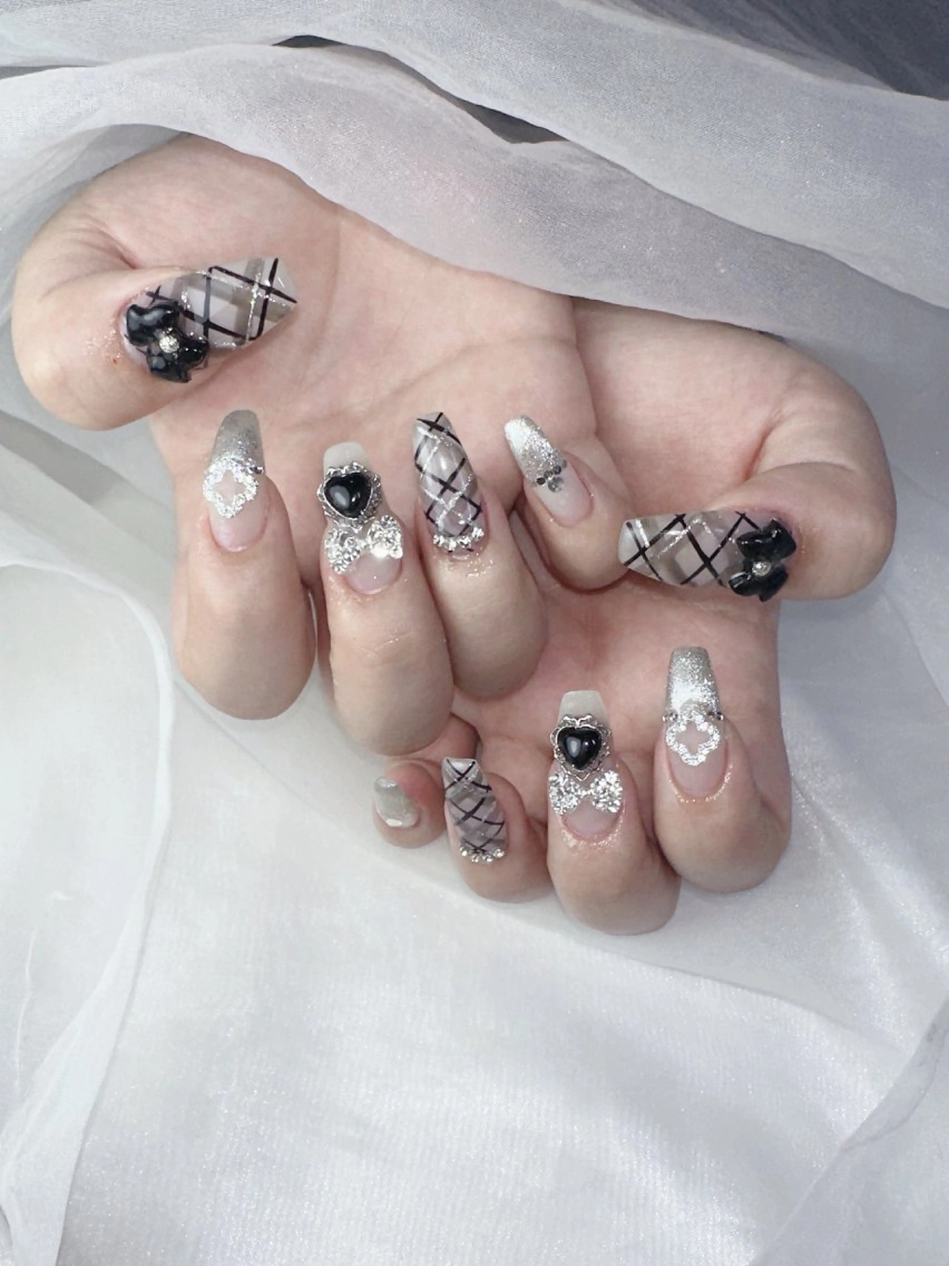 ネイル ハンドネイル うにゃねいる🌷 Mayaのネイルデザイン