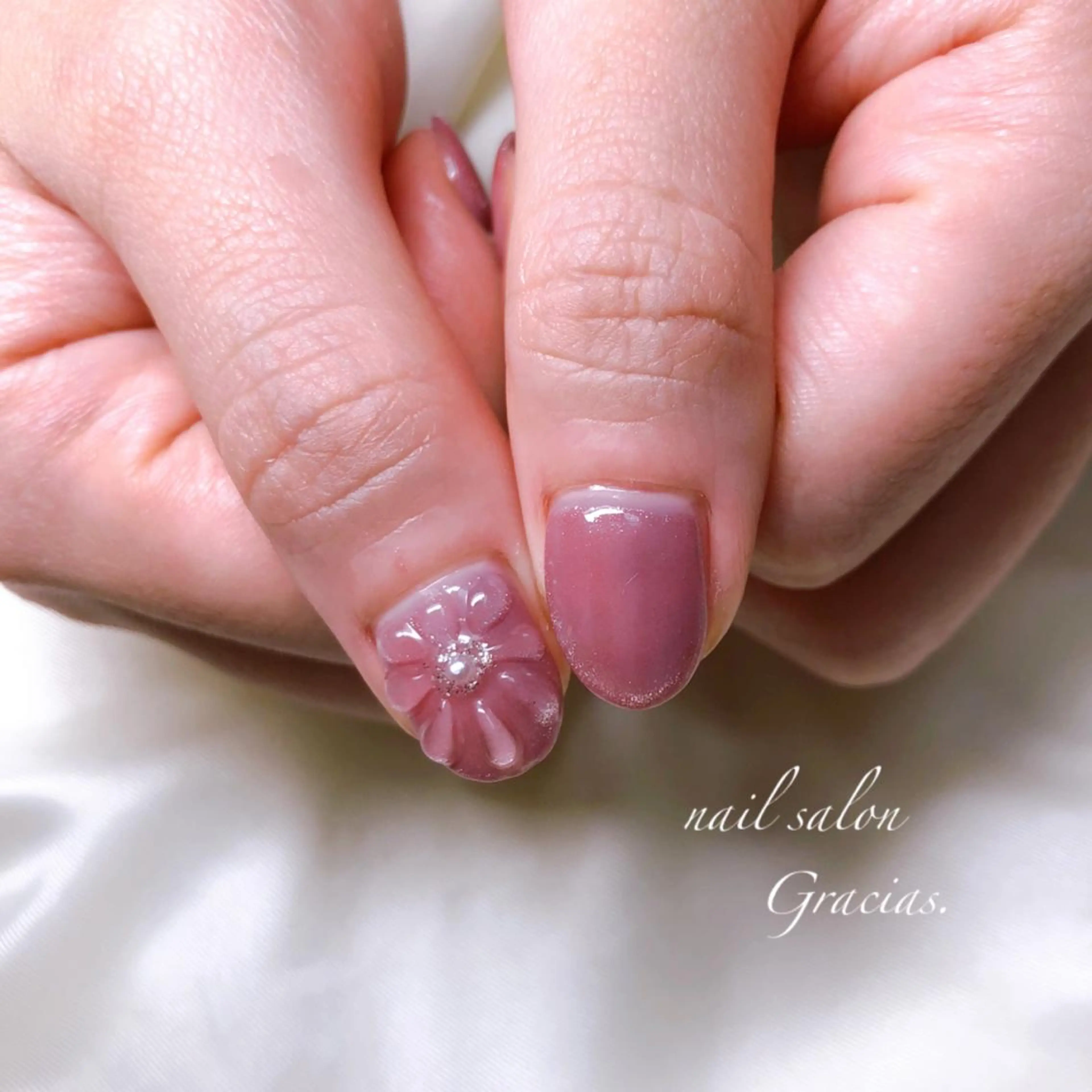 ネイル Gracias. rieのネイルデザイン