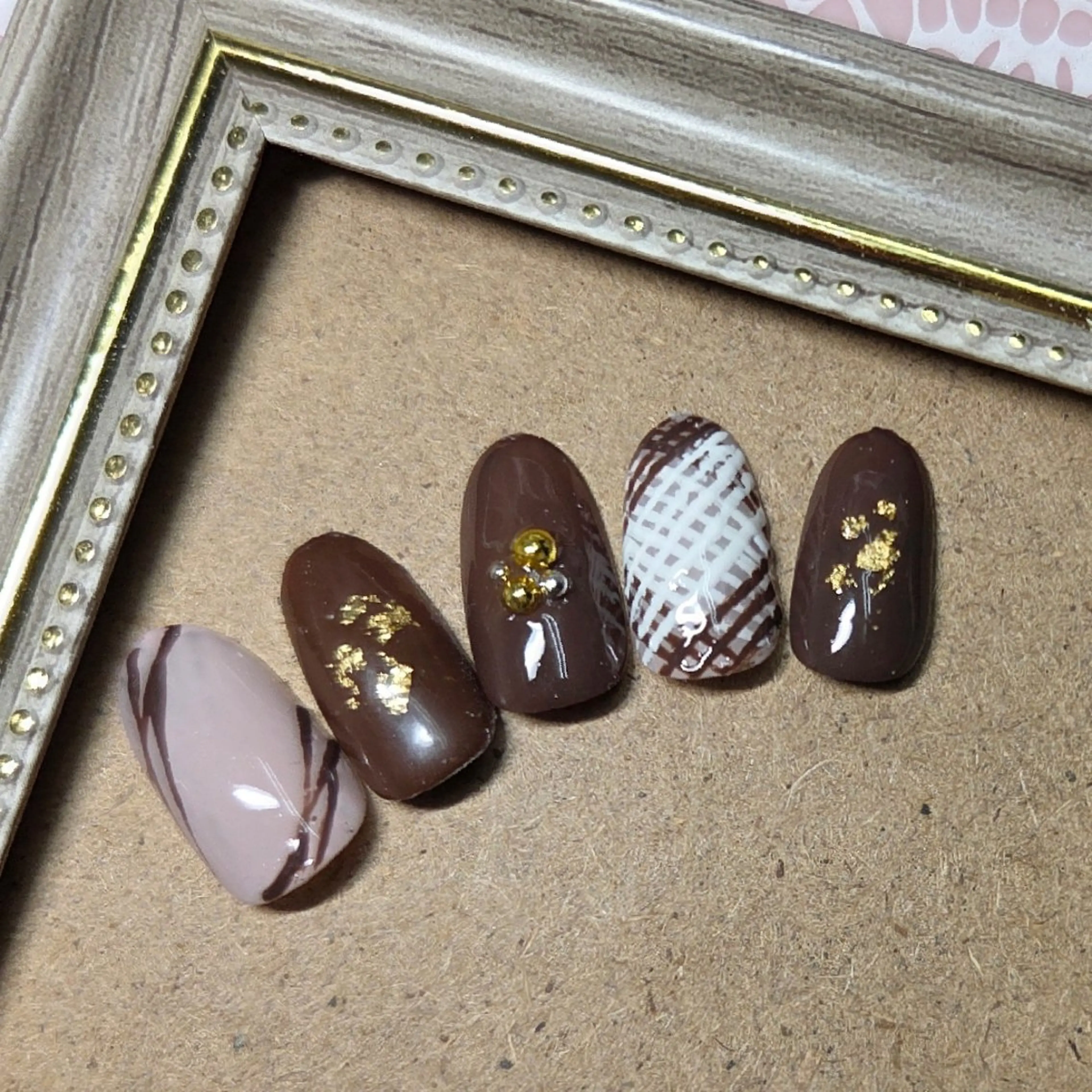 【オフ込】バレンタインネイル❣️の写真