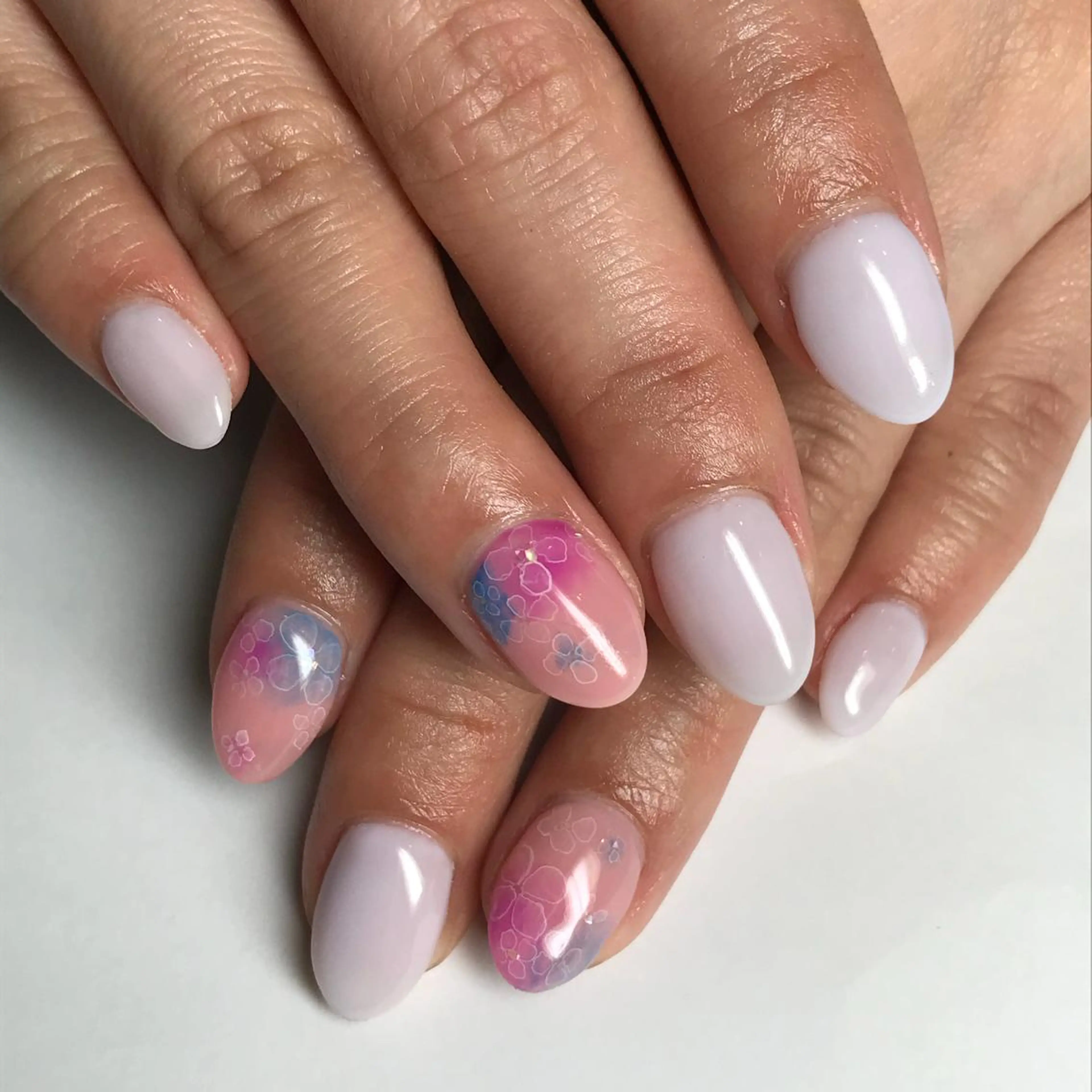 ネイル ハンドネイル VOGUE ×SWANのネイルデザイン