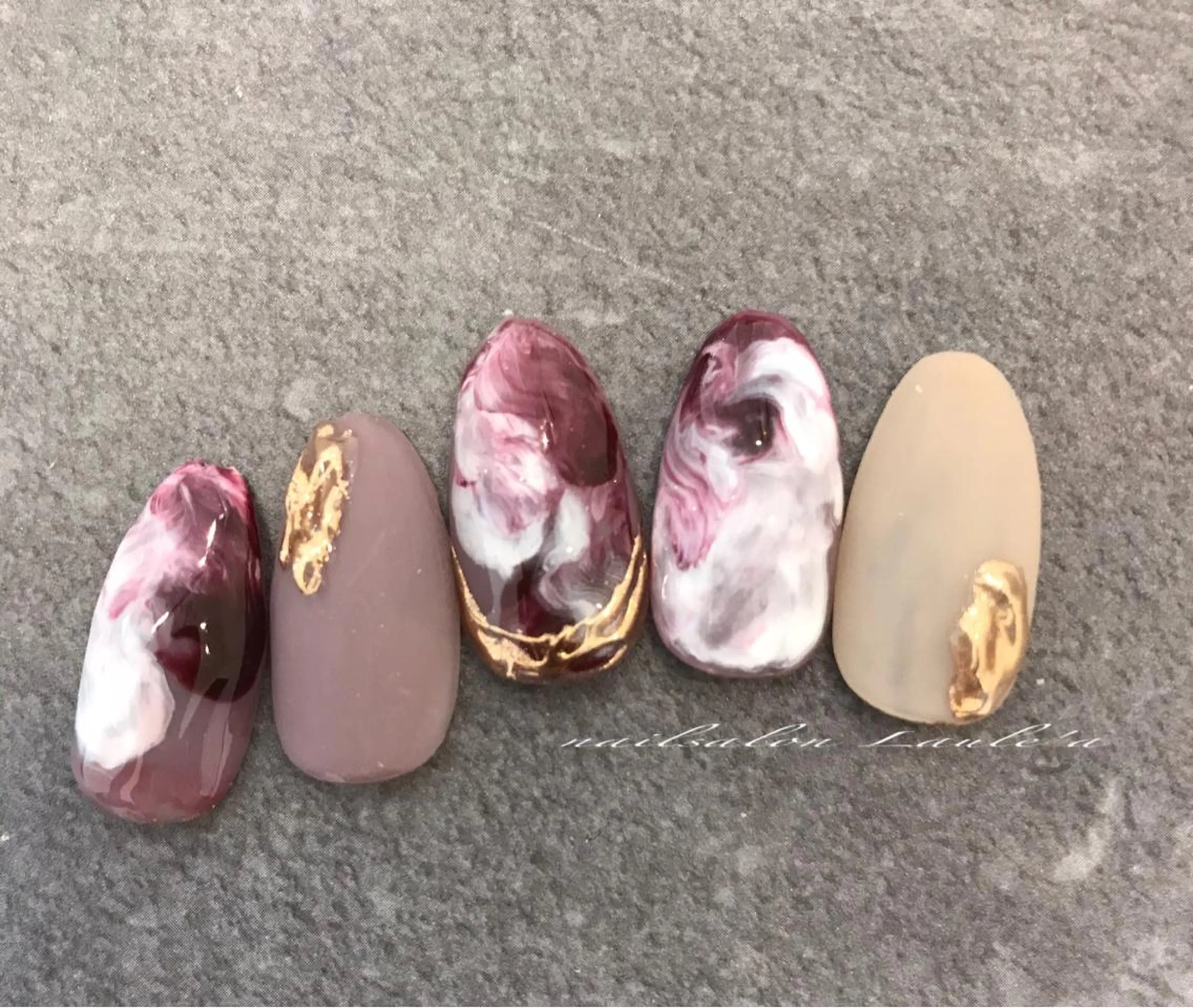 ネイル nailsalon Laule'aのネイルデザイン