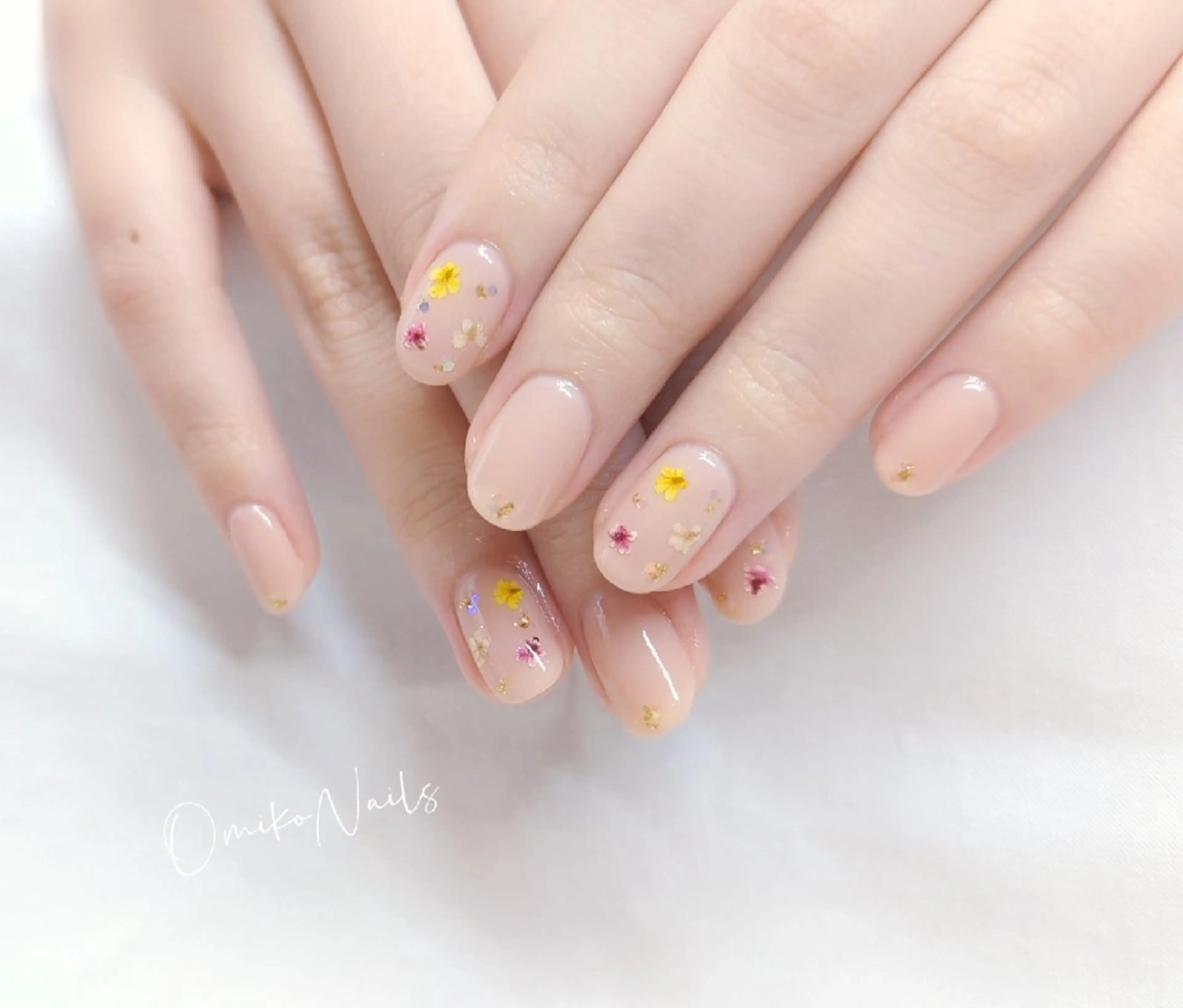 ネイル ハンドネイル 所沢の小さなネイル屋さん所属・所沢の小さな ネイル屋さんのネイルデザイン