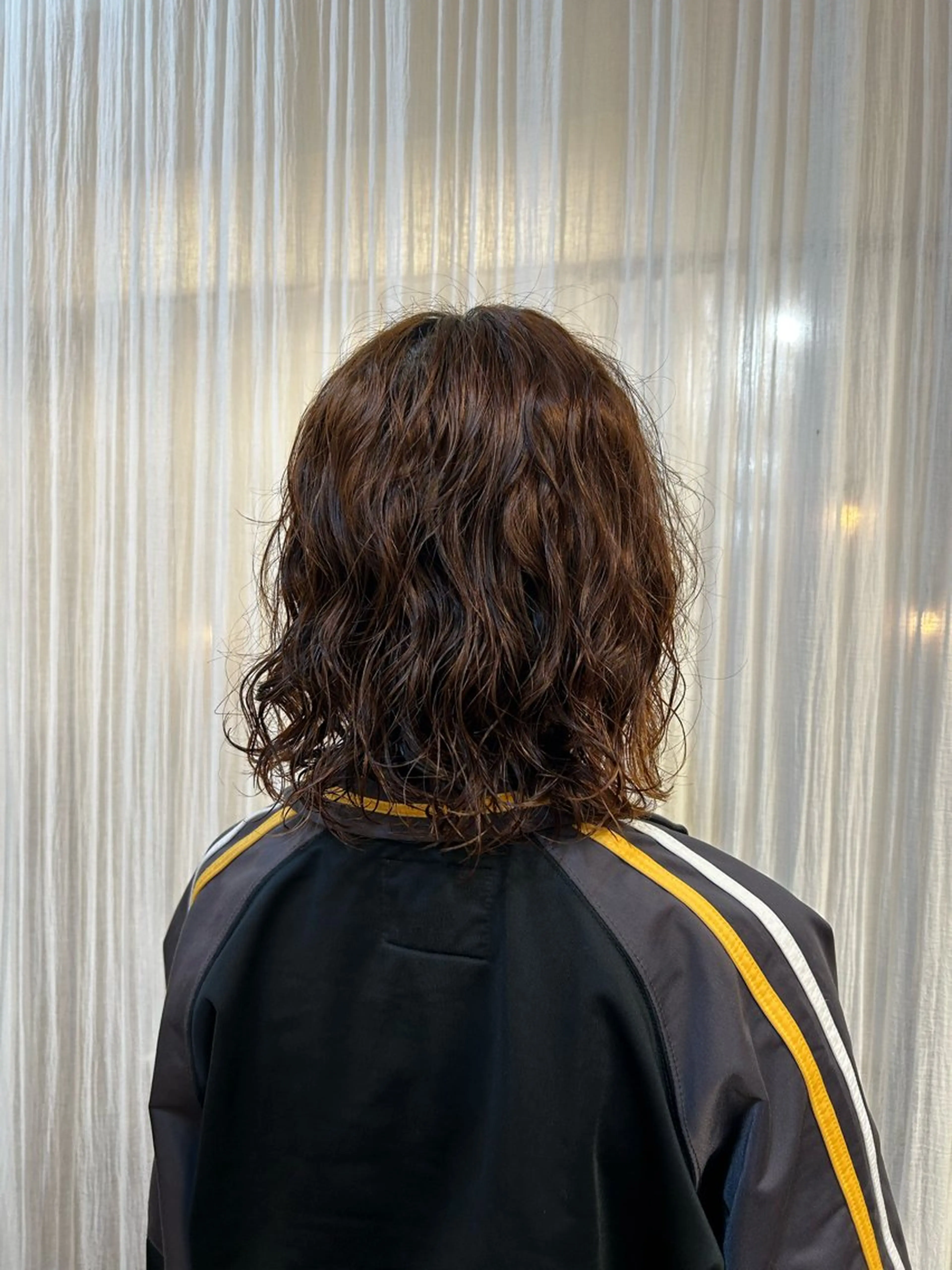 ミディアム パーマ Masaki ブリーチカラーのヘアスタイル