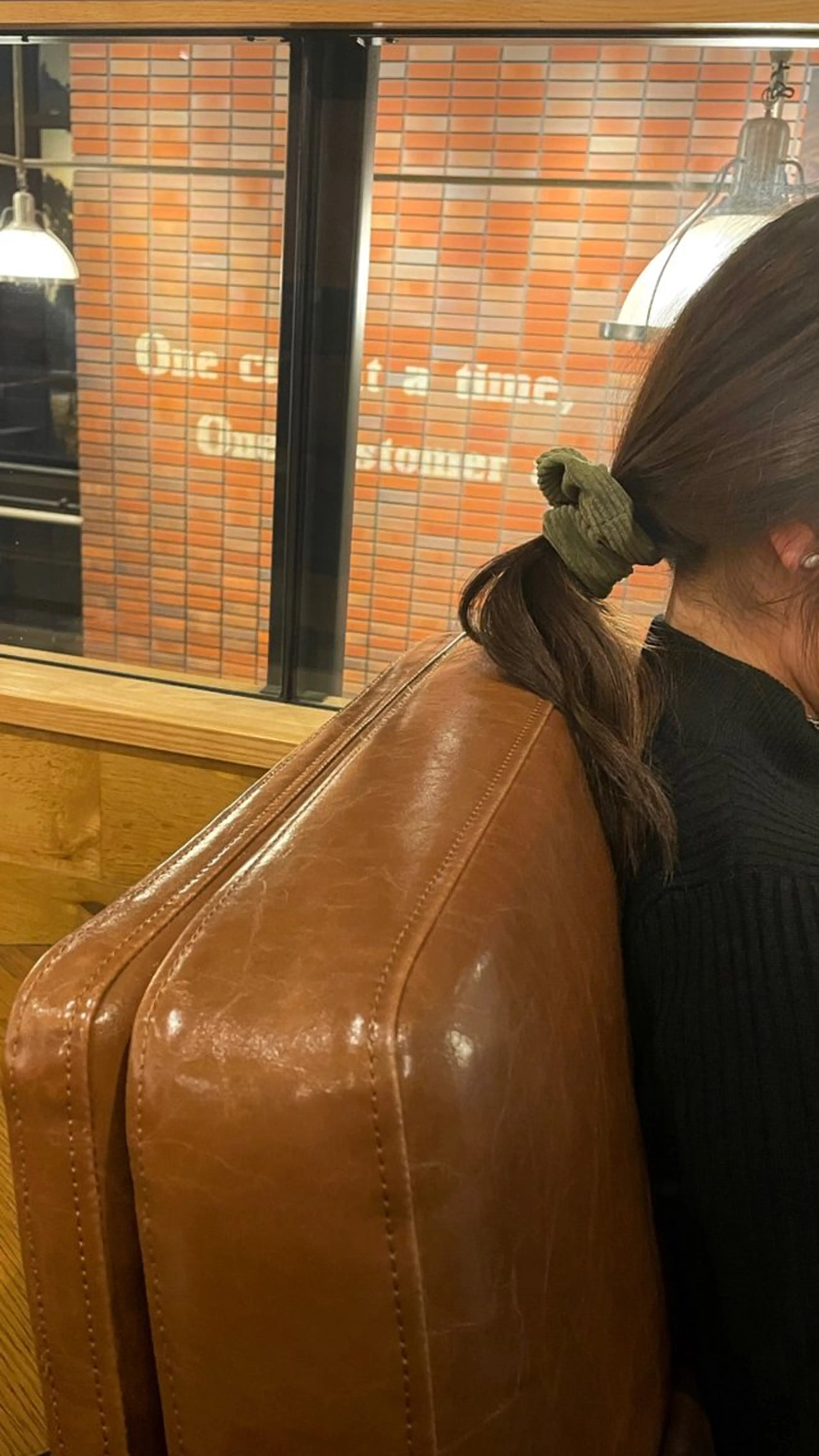 ミディアム カラー mei｜顔まわり ×透明感カラーのヘアスタイル