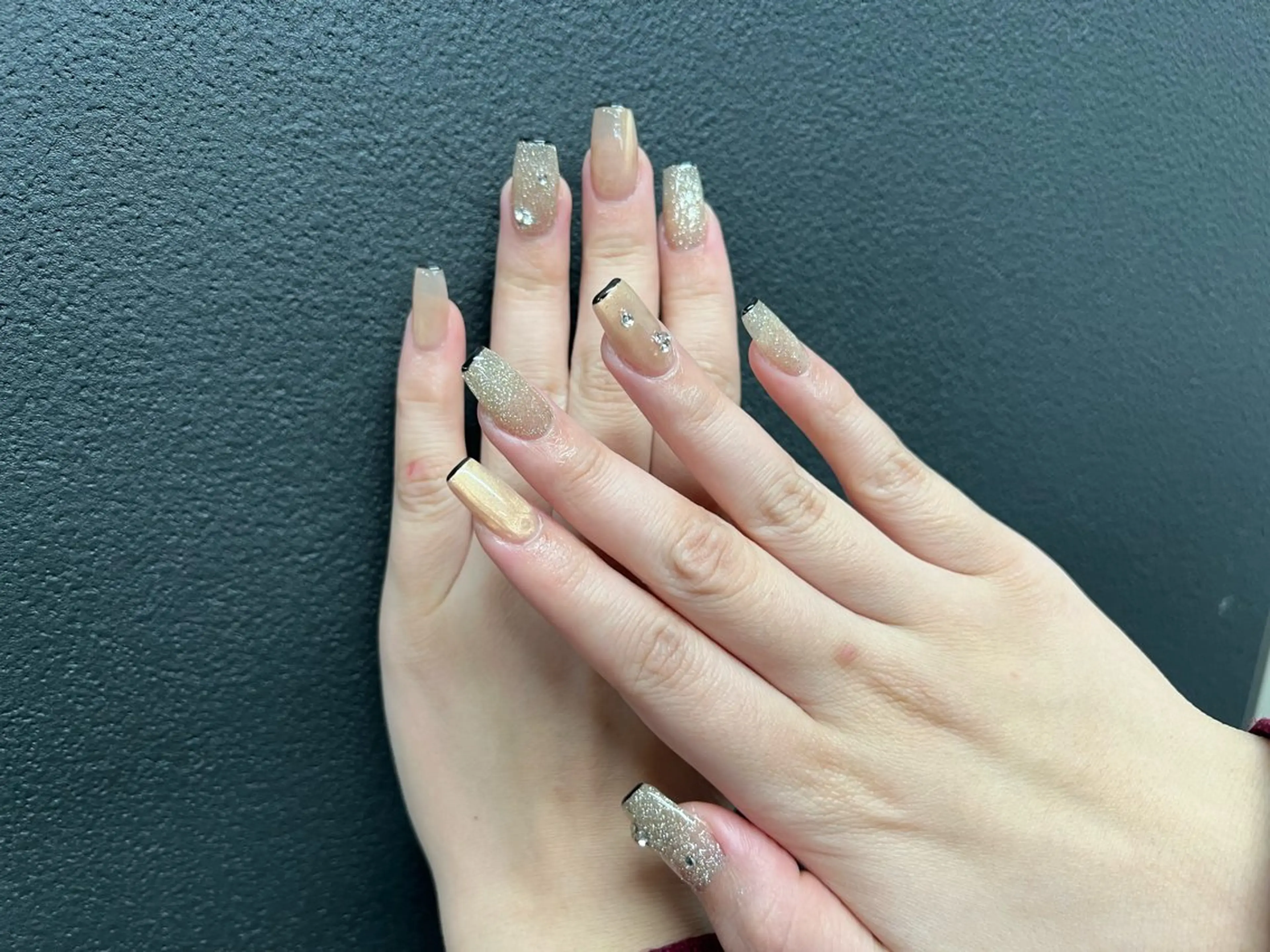 ネイル ハンドネイル Tini ANA.CHUOのネイルデザイン