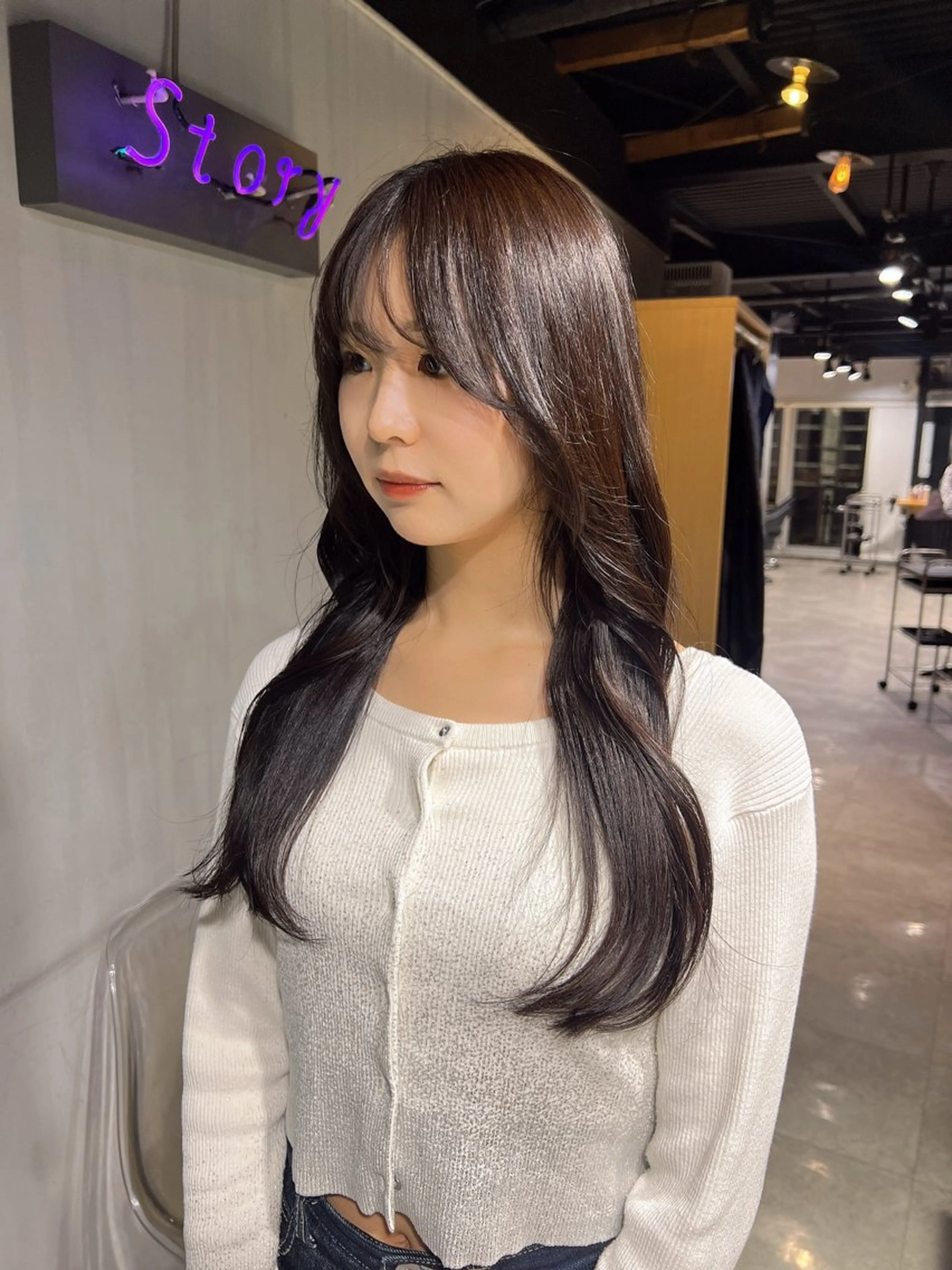 ロング カラー ヘアカラー トリートメント NANAMI🩵 大人可愛い韓国ヘアのヘアスタイル