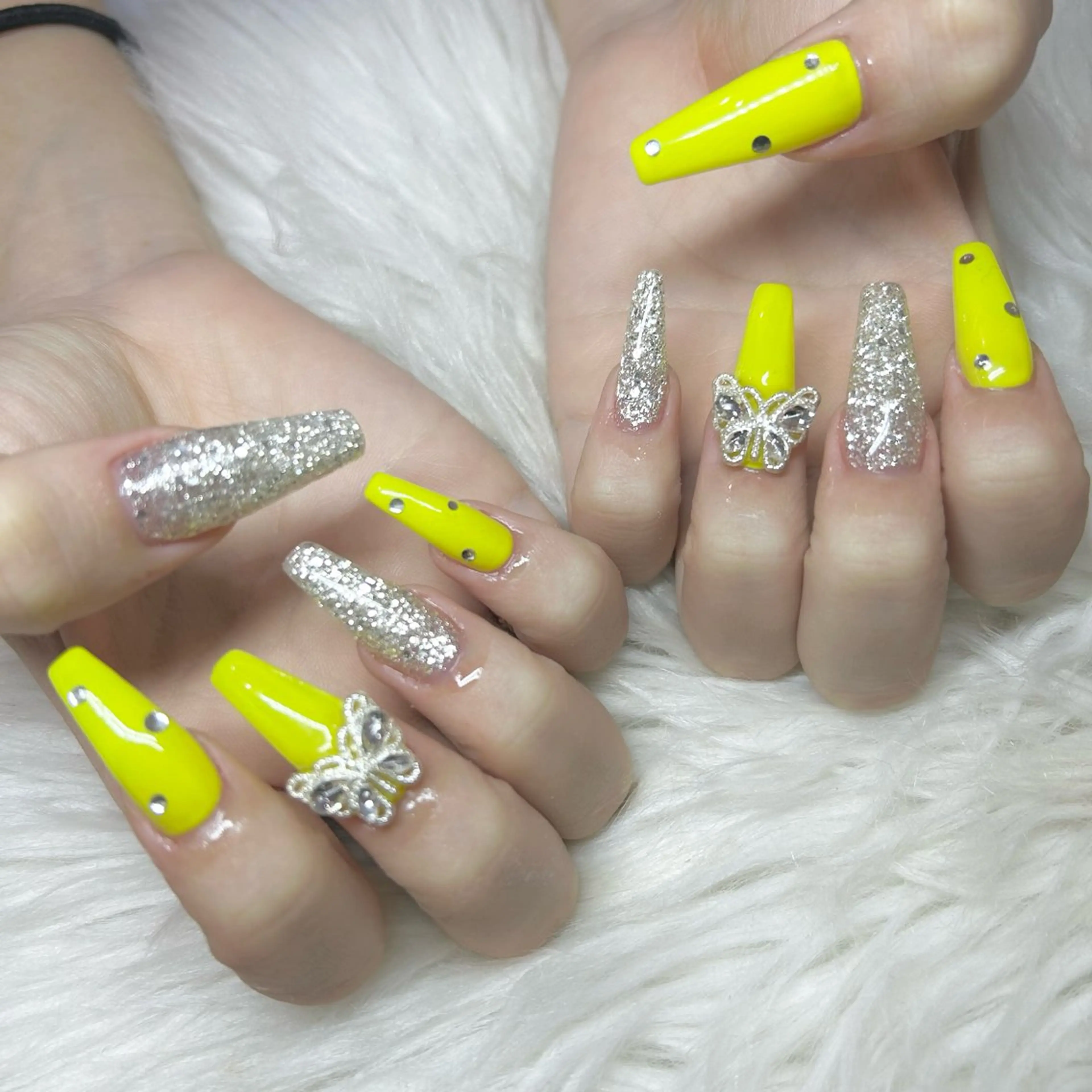 ネイル 長さ出し ハンドネイル -Rien- プライベートサロンのネイルデザイン