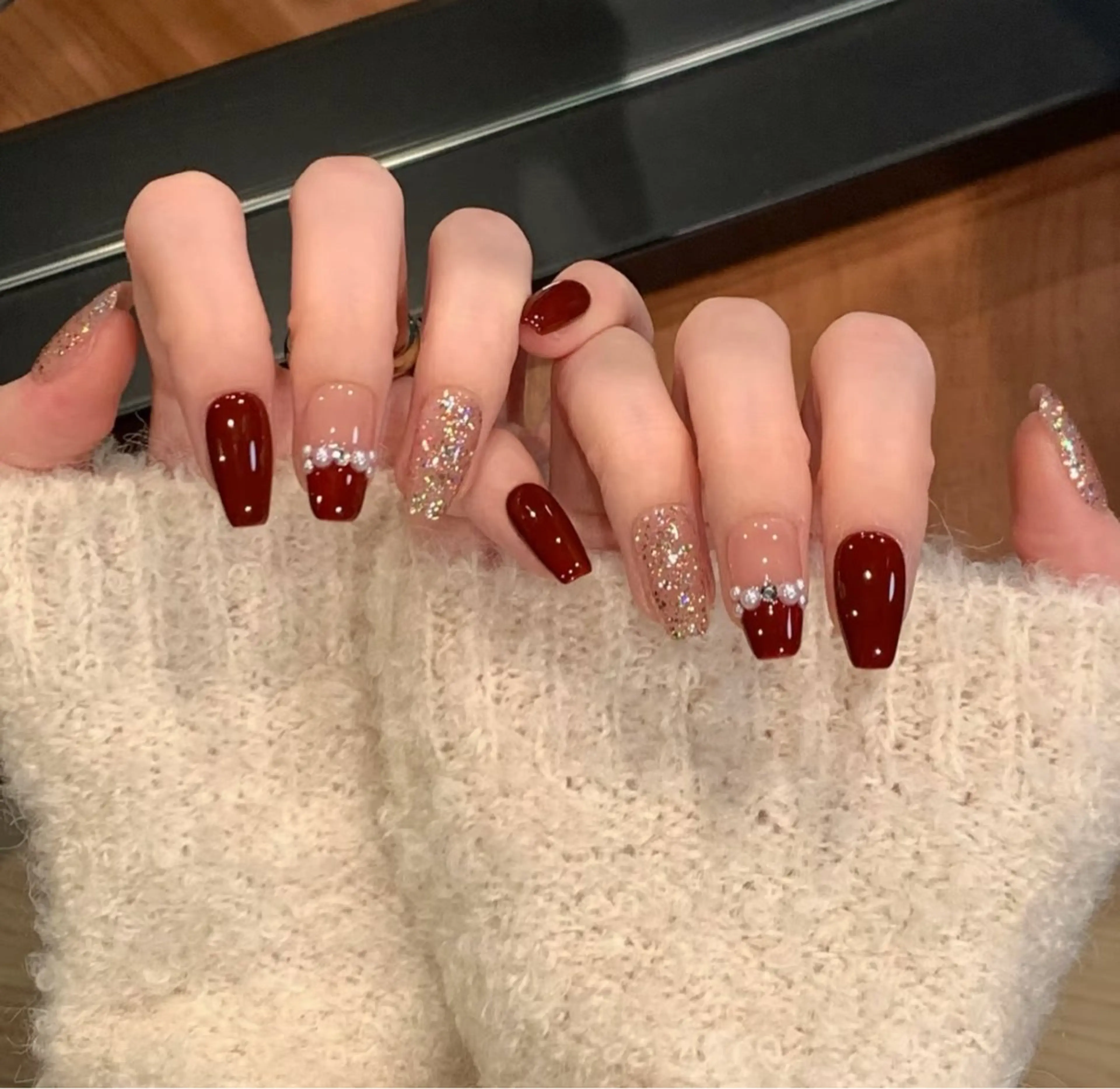ネイル ハンドネイル ハンドケア 🍑 momo_nailのネイルデザイン