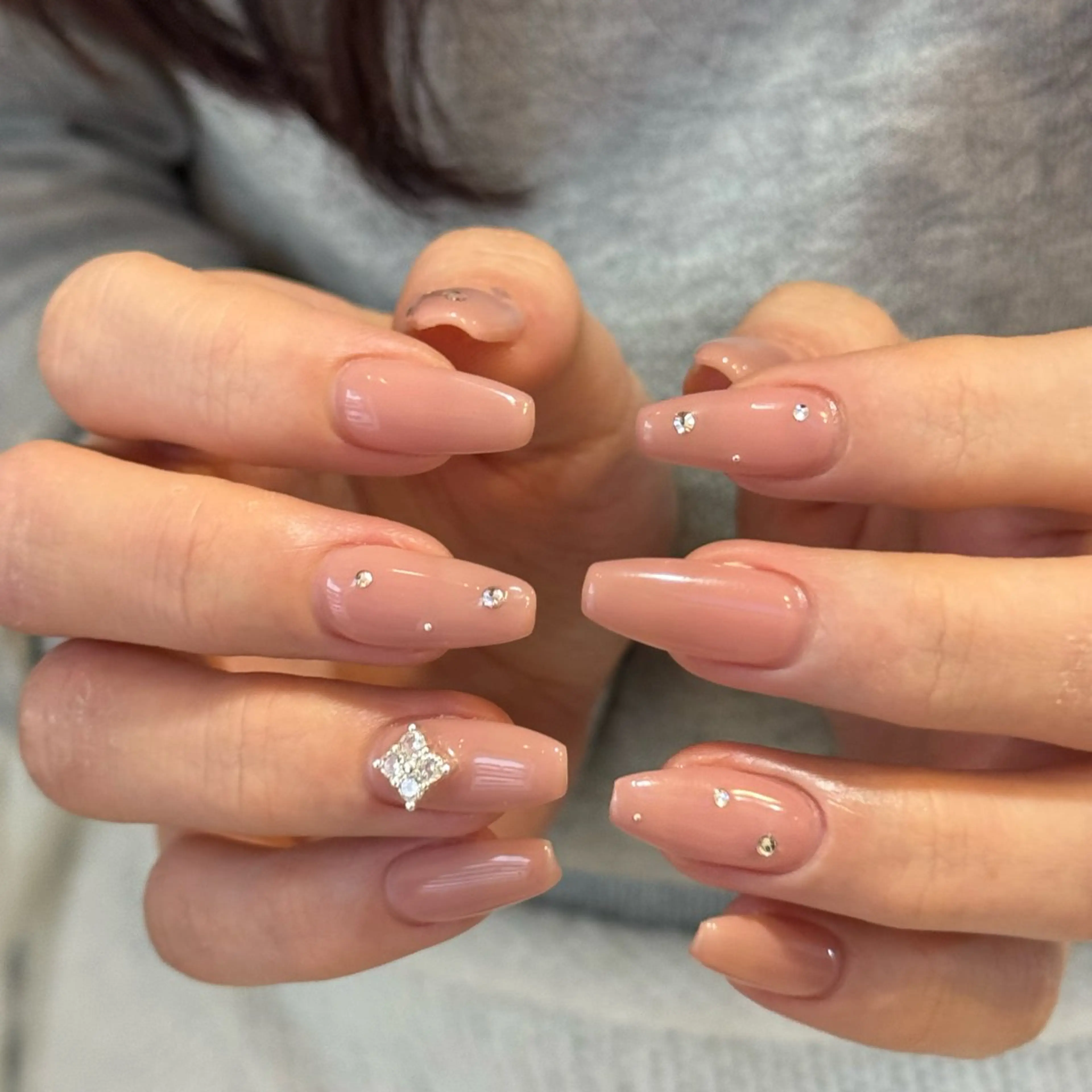 ネイル ストーンネイル ハンドネイル asuka / pro.m中洲ネイルのネイルデザイン