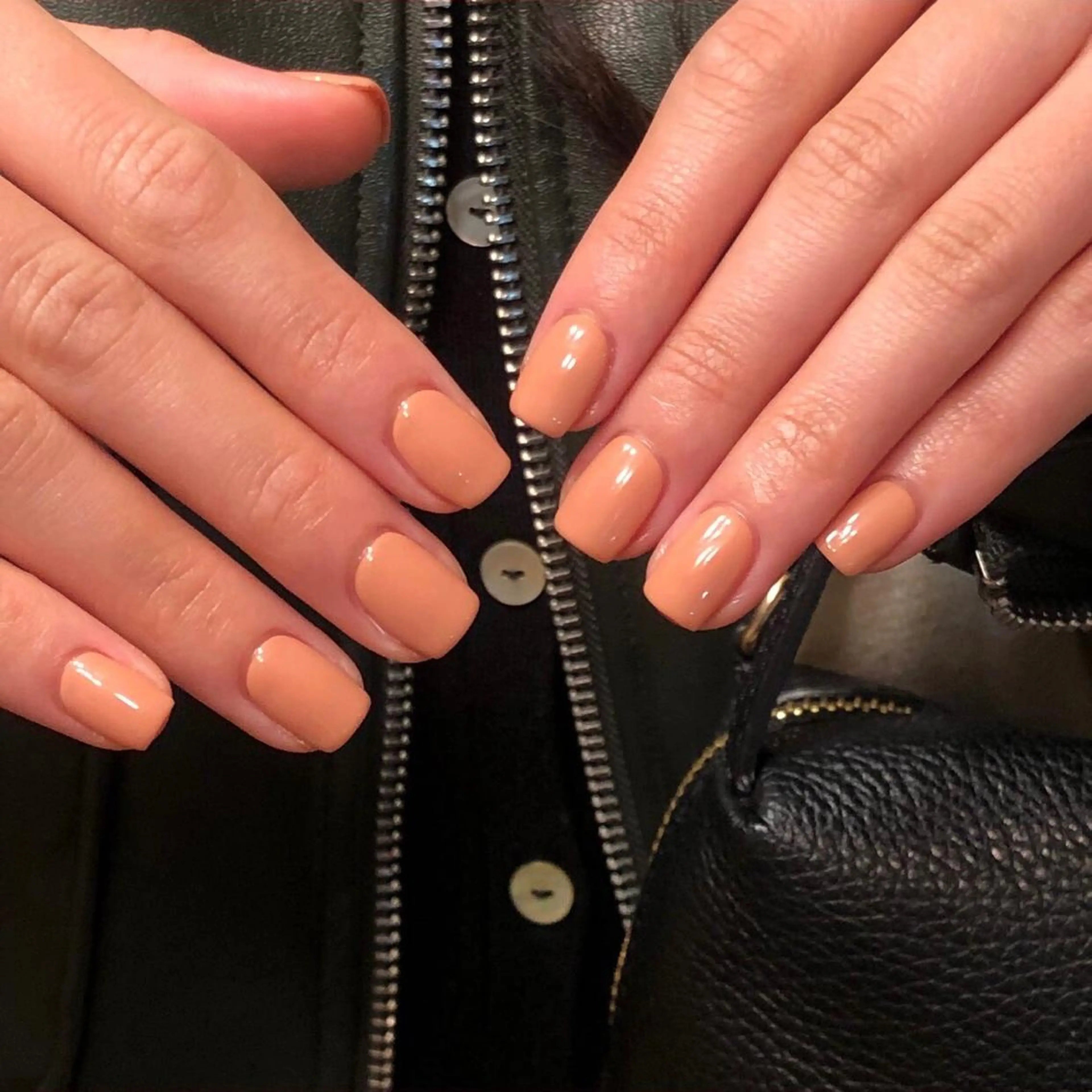 ネイル ハンドネイル フットネイル ハンドケア Nes.Nail所属・Miyagi Asamiのネイルデザイン