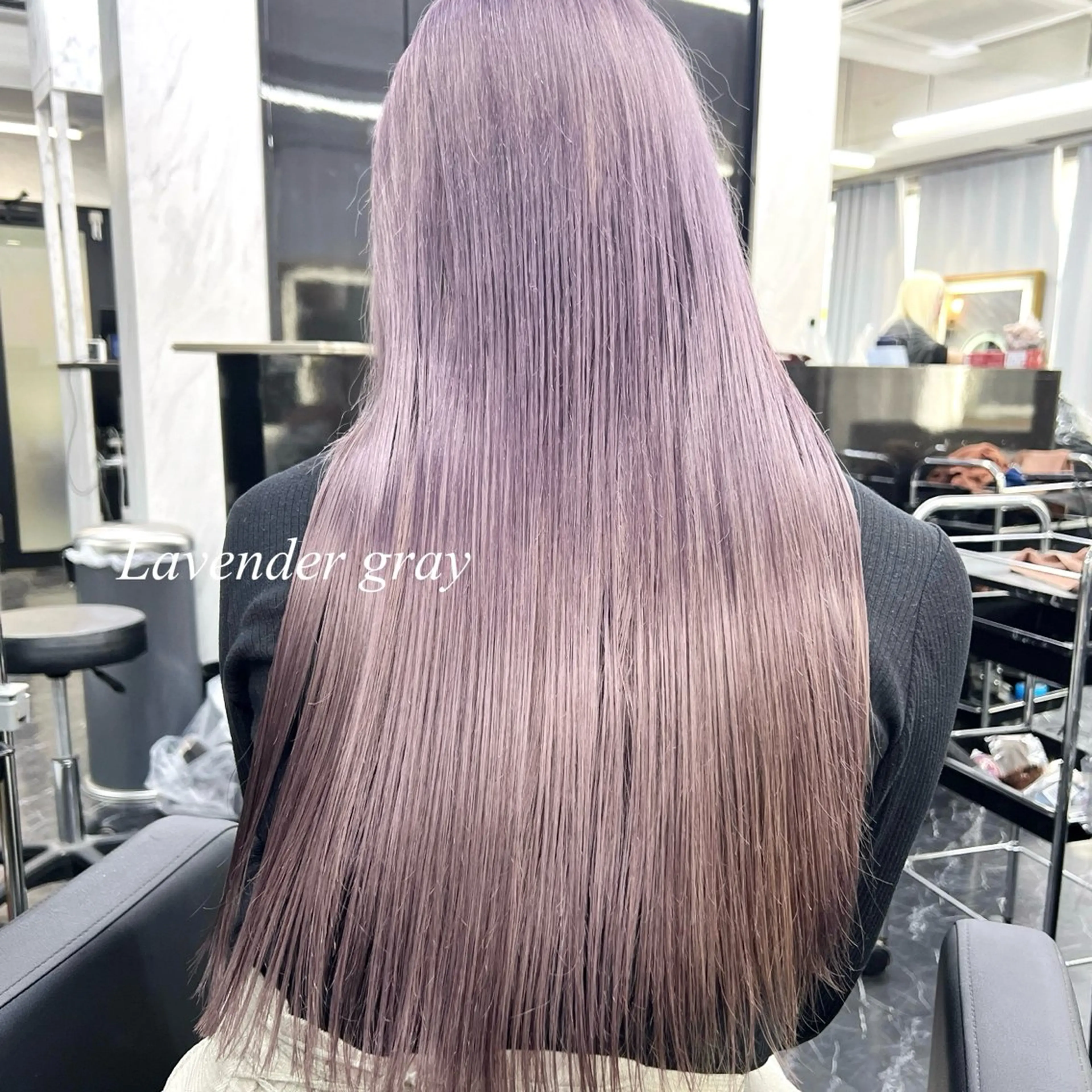 ロング カラー シールエクステ ハイトーンカラー エクステ ヘアカラー トリートメント シールエクステ特化 ハイトーン、NANAのヘアスタイル