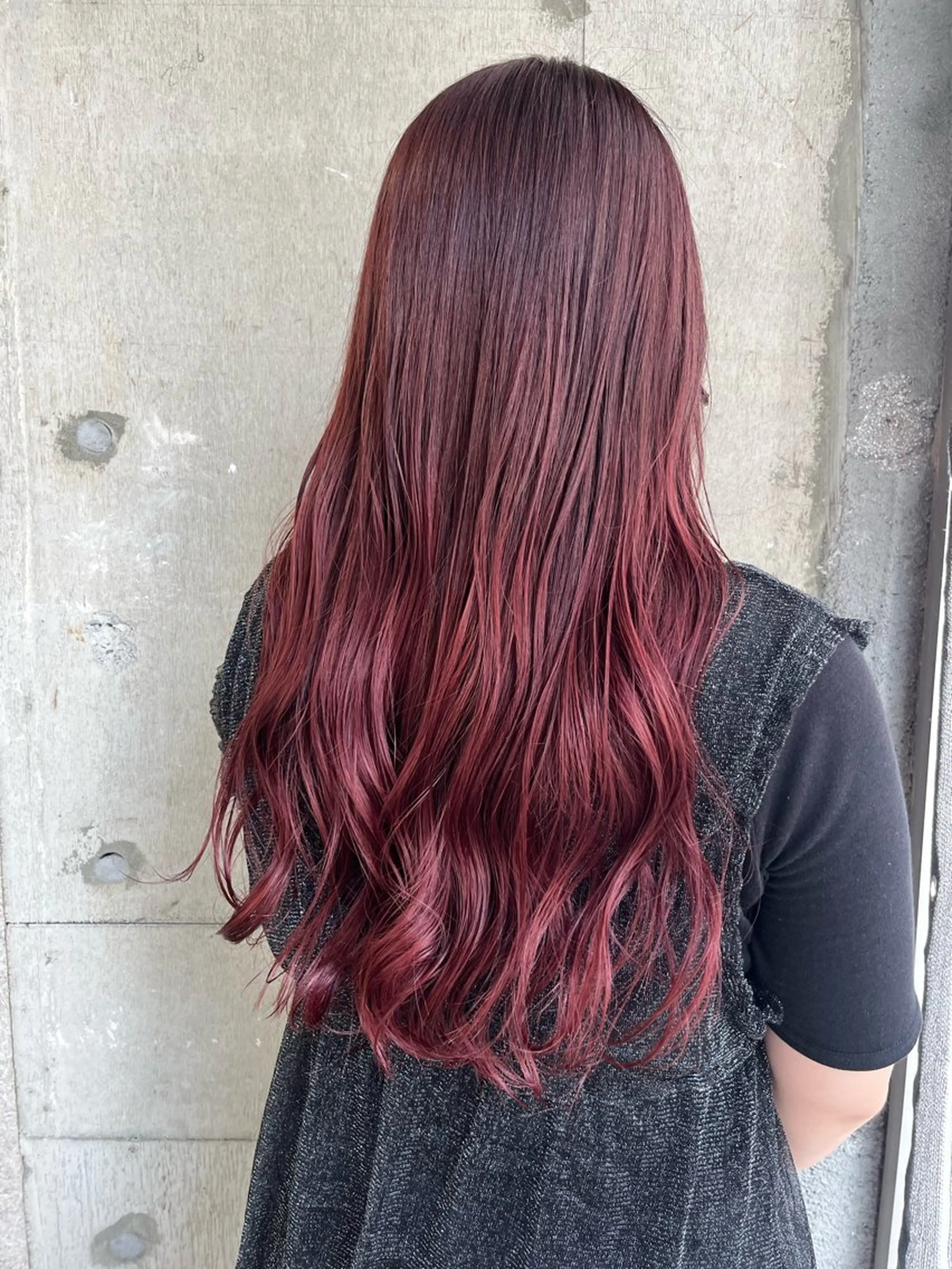 🌼【大人気1日1名様限定料金】【トリートメント付き】インナーカラー(イヤリングカラー)×アディクシーカラー×カット🍭の写真