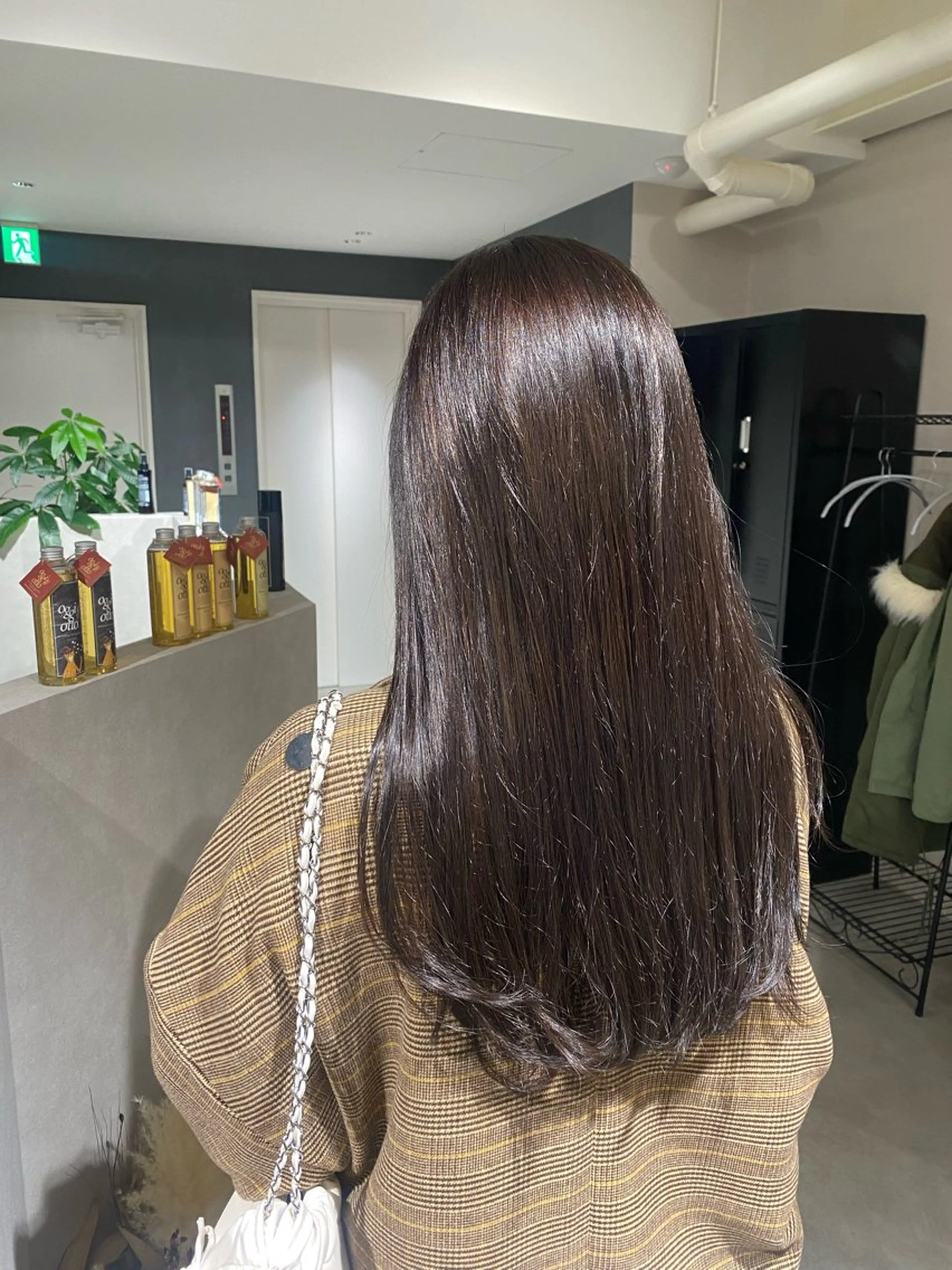 カラー ラベンダーカラー カット ヘアカラー トリートメント レイヤー/ハイトーン ヒガシサヨのヘアスタイル