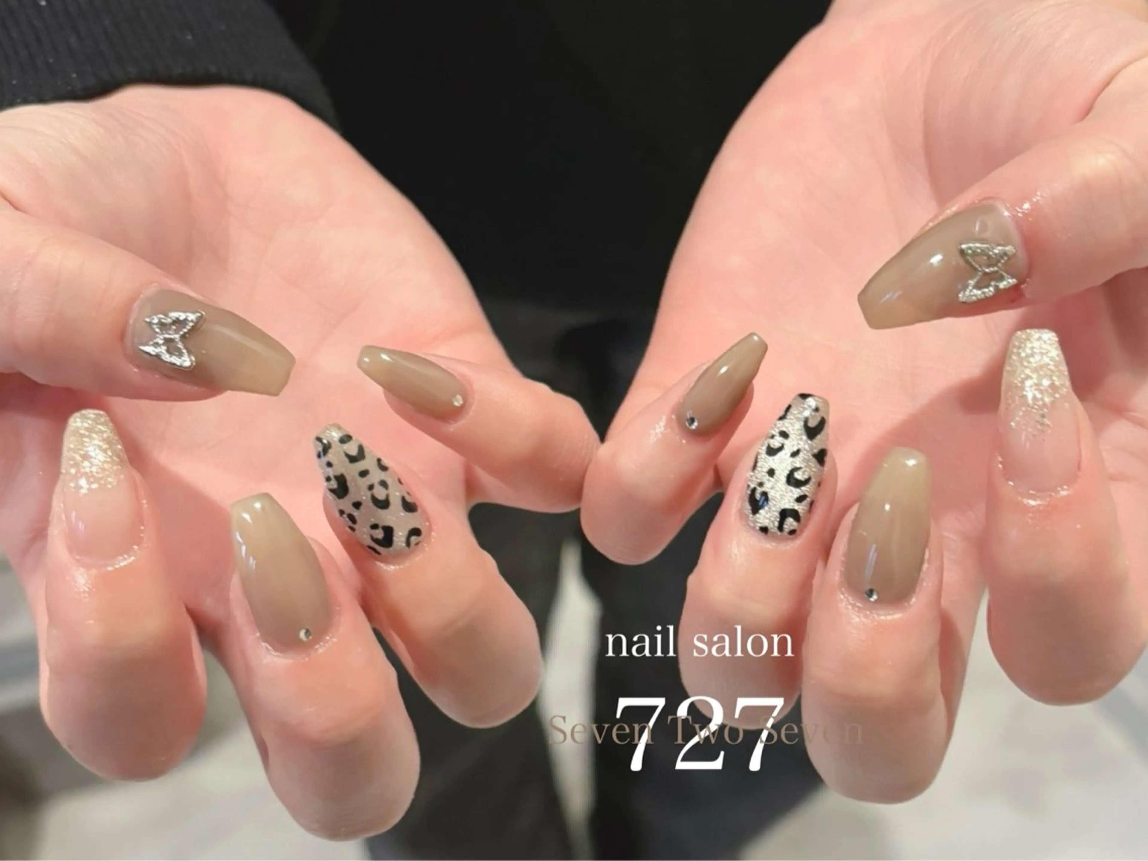ネイル ハンドネイル 727 nailのネイルデザイン